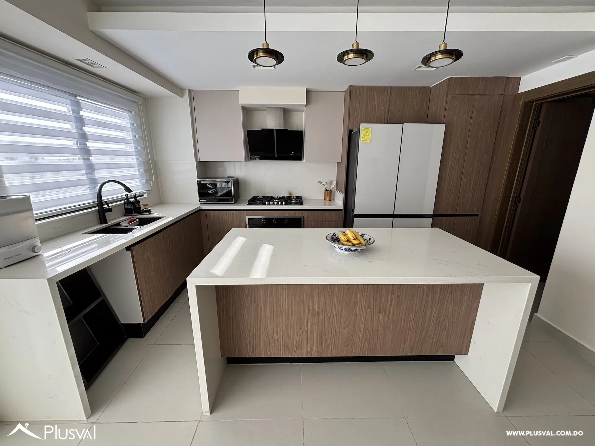 Apartamentos de 3 habitaciones  en el Millón 512487