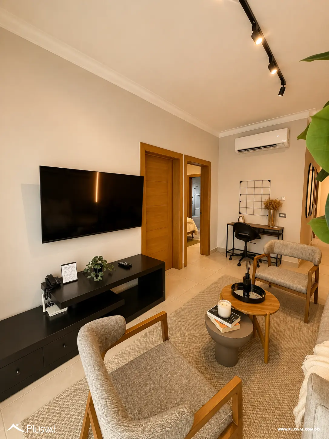 Alquiler de Apartamento Amueblado en La Esperilla | 2 Habs, 2.5 Baños y 2 Parqueos 529796