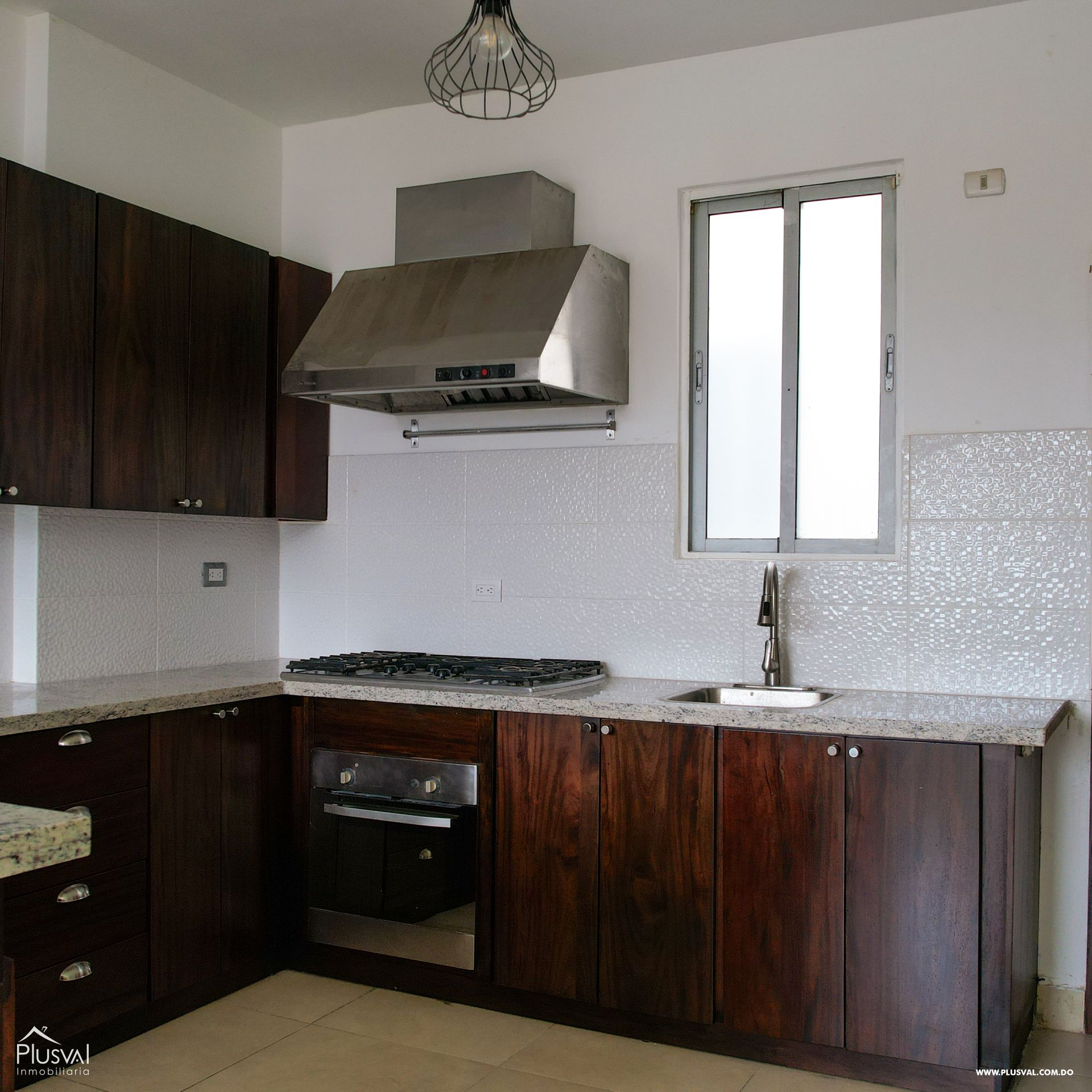 Amplio Apartamento en Venta en Cerros de Gurabo 413869