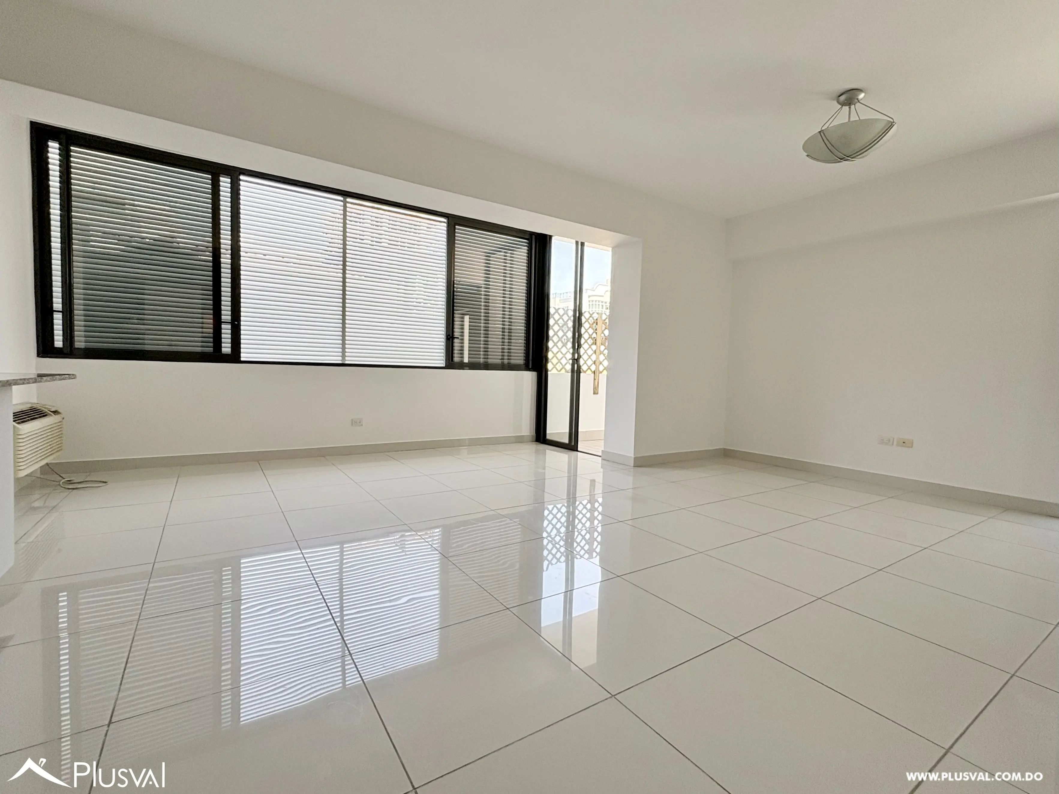 Hermoso apartamento en venta en Evaristo Morales 465254