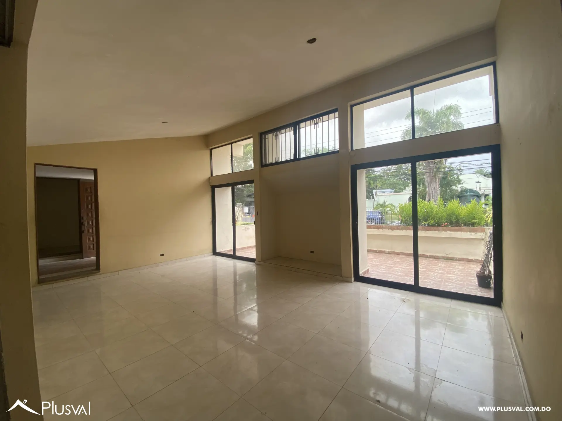 Vendo Espectacular Casa de Esquina en Arroyo Hondo Viejo 522669