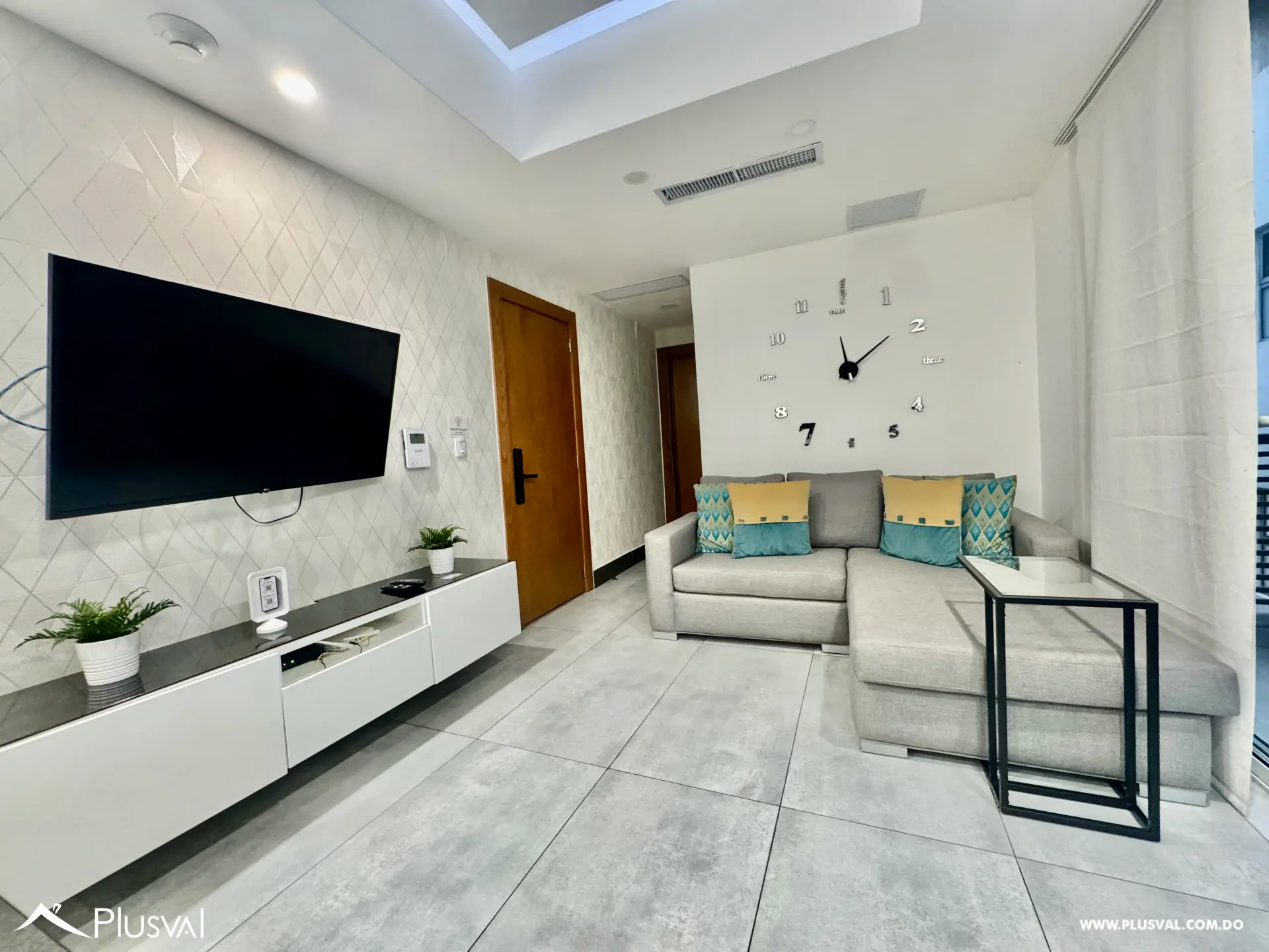 Alquilo Maravilloso Apartamento Amueblado de 1 hab. en Piantini 504157