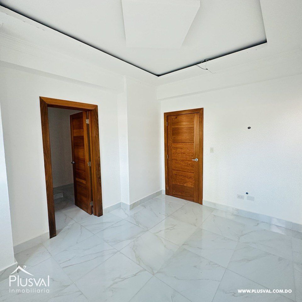 Apartamento en venta con amplia terraza privada en Alma Rosa 1era 357874