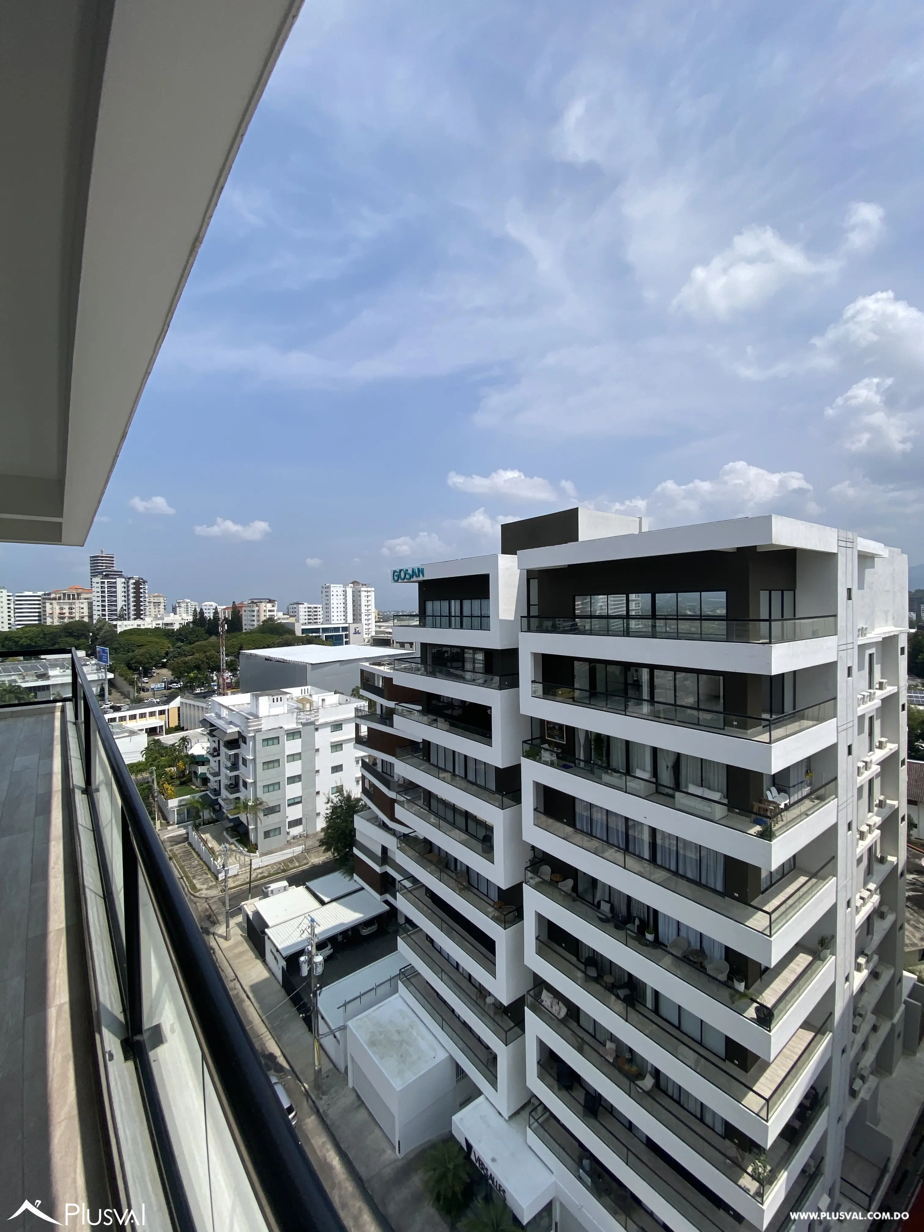 Apartamento Amueblado en Alquiler con Increíbles Vistas en La Esmeralda 517877