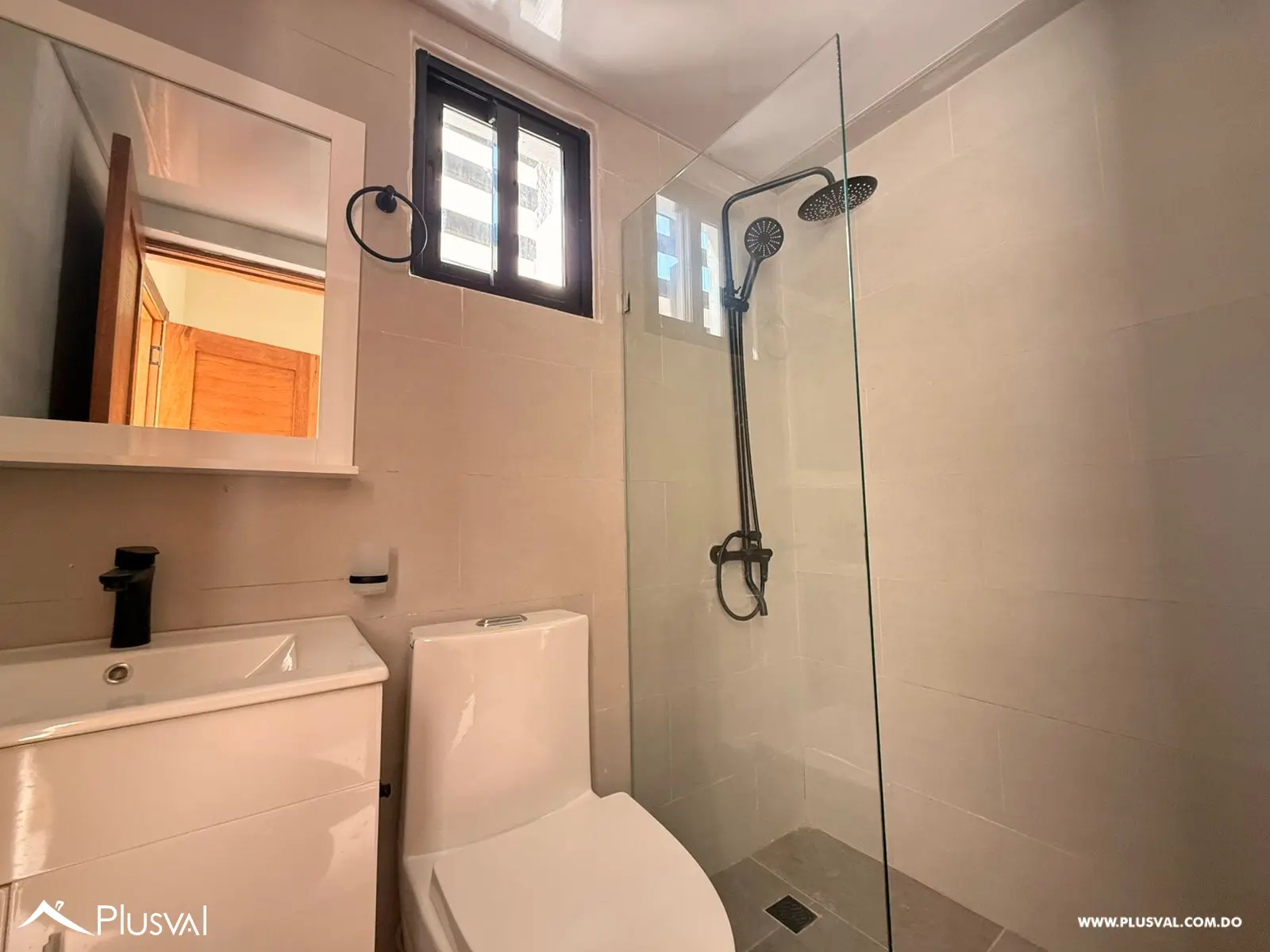 Apartamento de 1 habitación y 1.5 baños, ubicado en Serralles. 479806