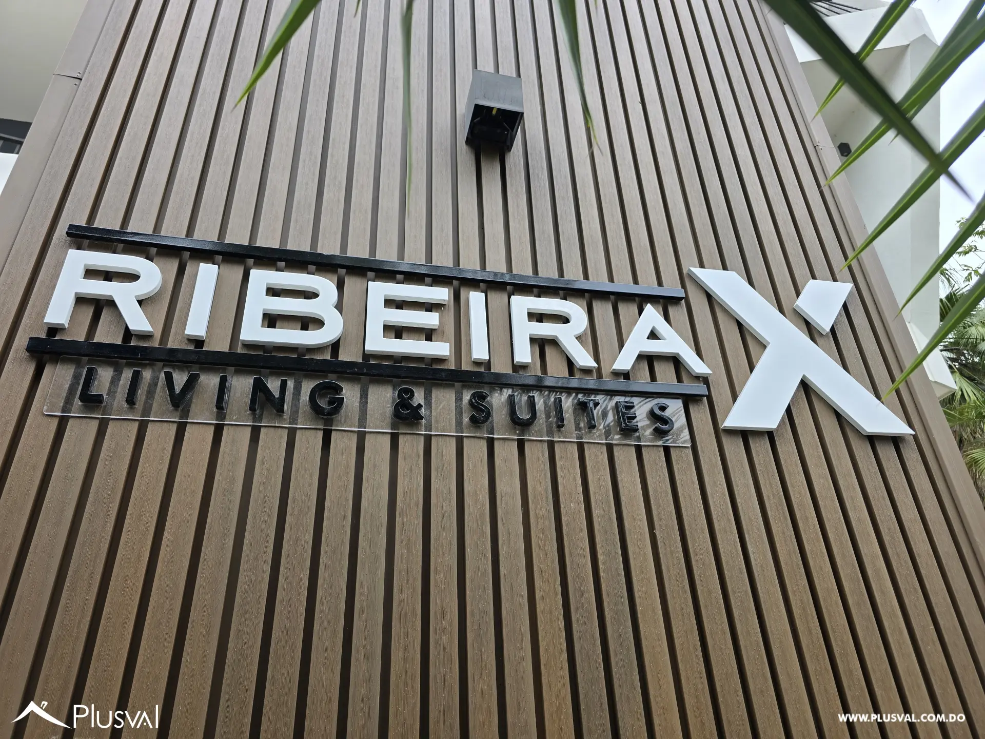 Apartamento moderno en Ribeira X con vistas panorámicas y amenidades exclusivas en La Esmeralda 517568