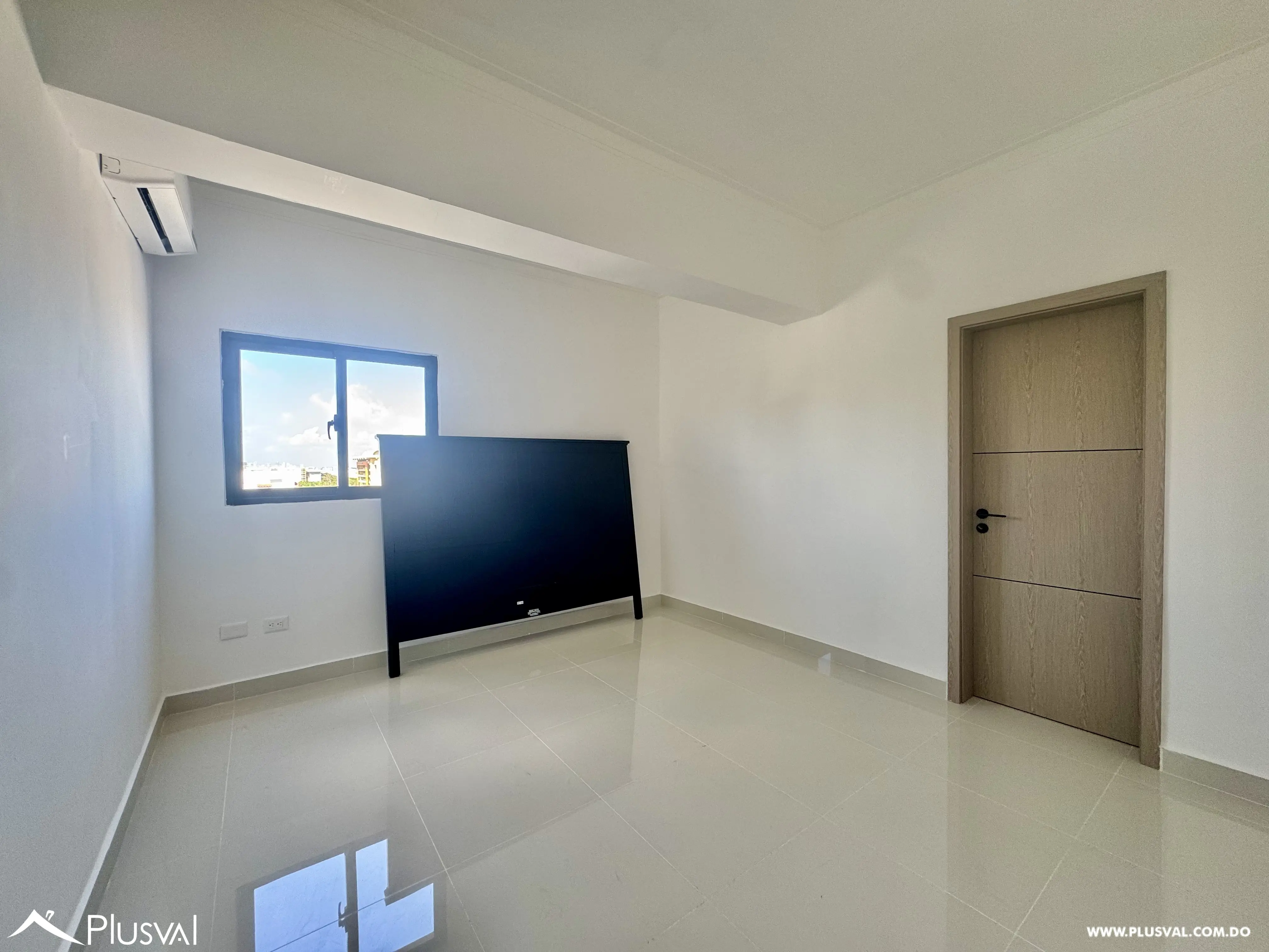 Alquilo Apto. en Excelente Ubicacion en La Julia 500536