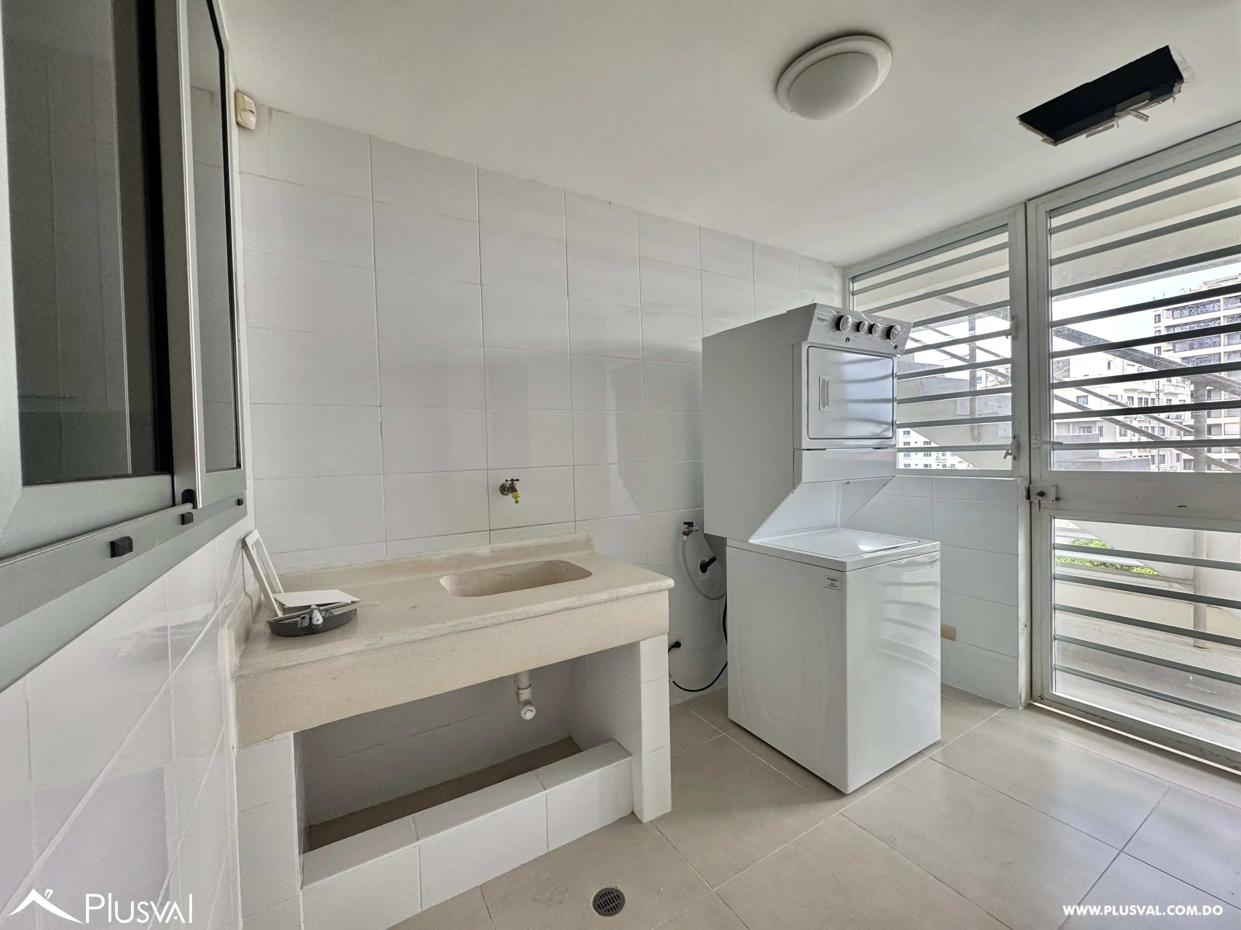 Alquilo Maravilloso Apartamento en Piantini en Torre de Lujo 479411