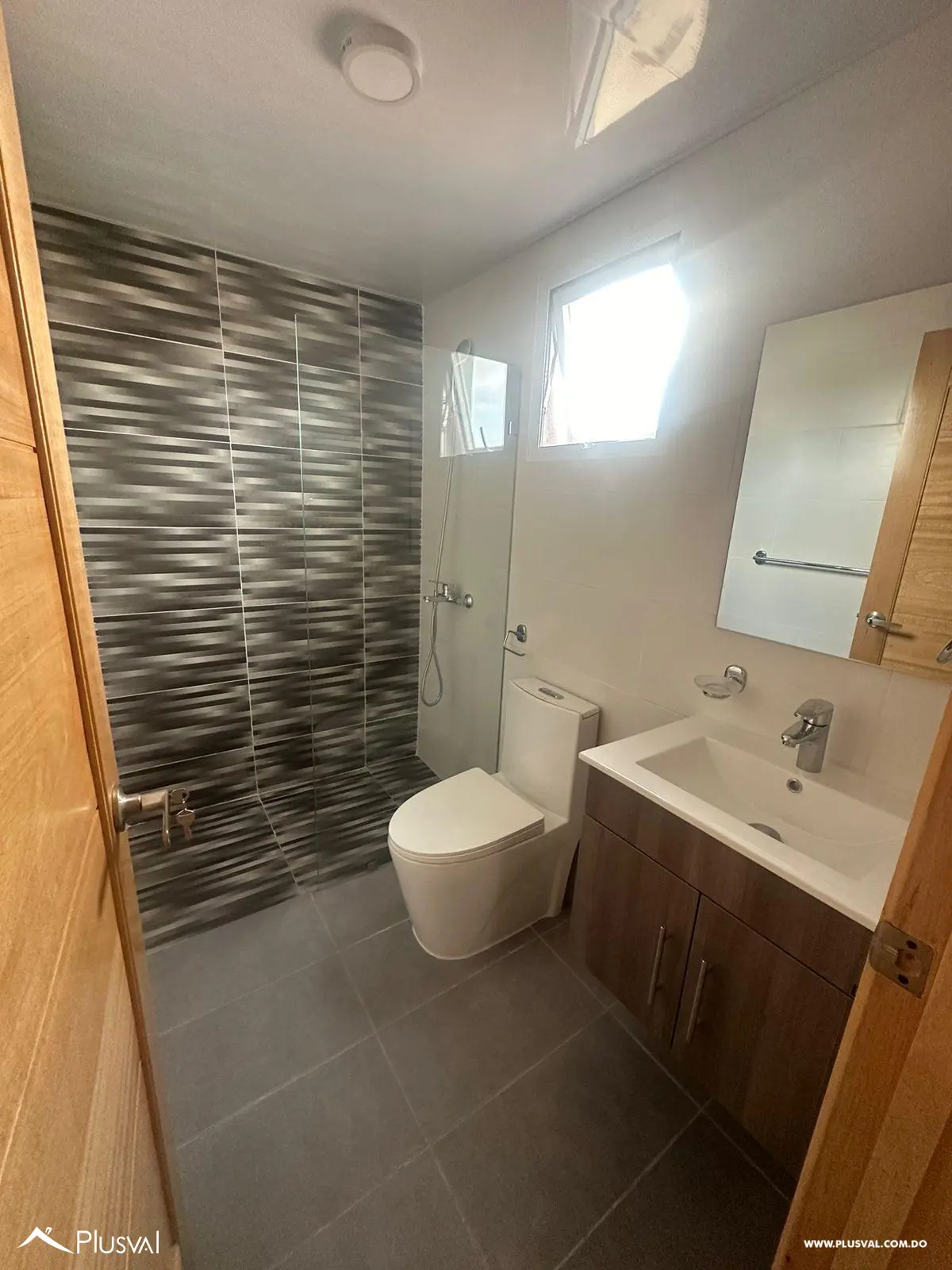 Apartamento en alquiler en el sector de Bella Vista! 462377