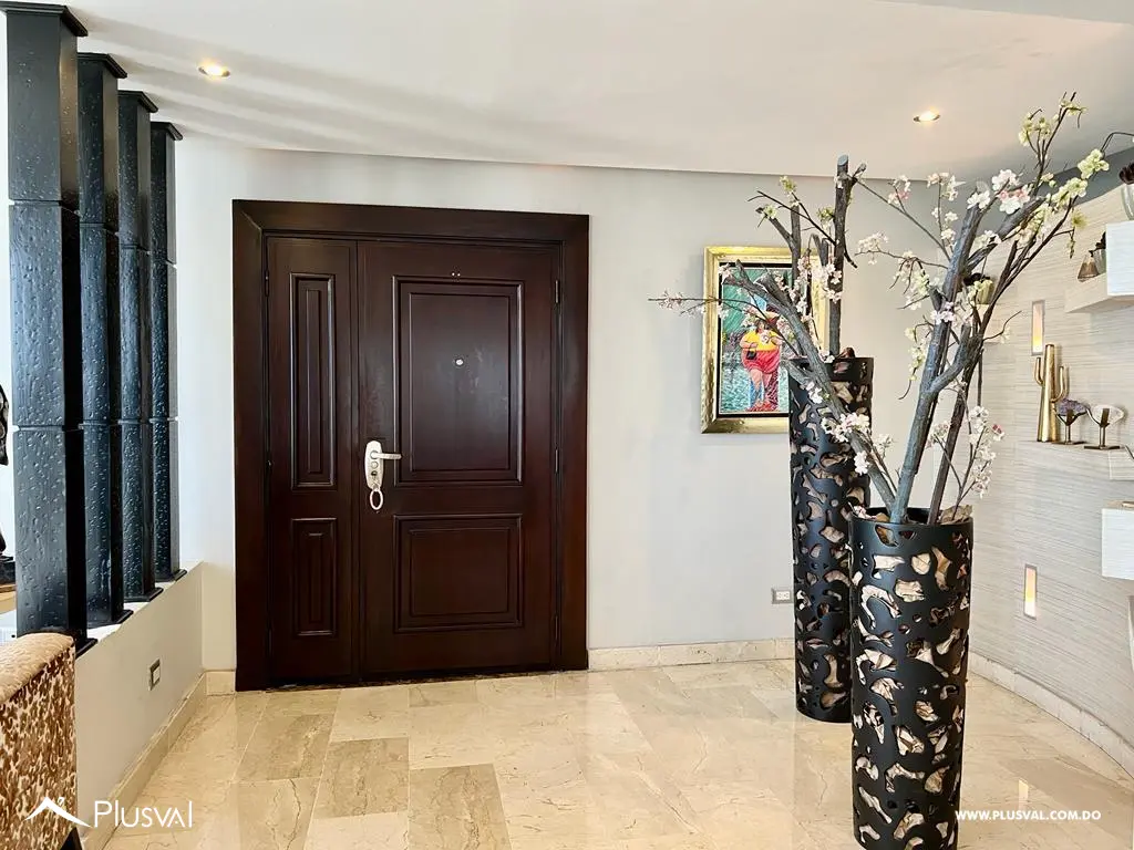 Excelente PH de 3 niveles en venta en una de las zonas mas tranquilas de Naco 492606