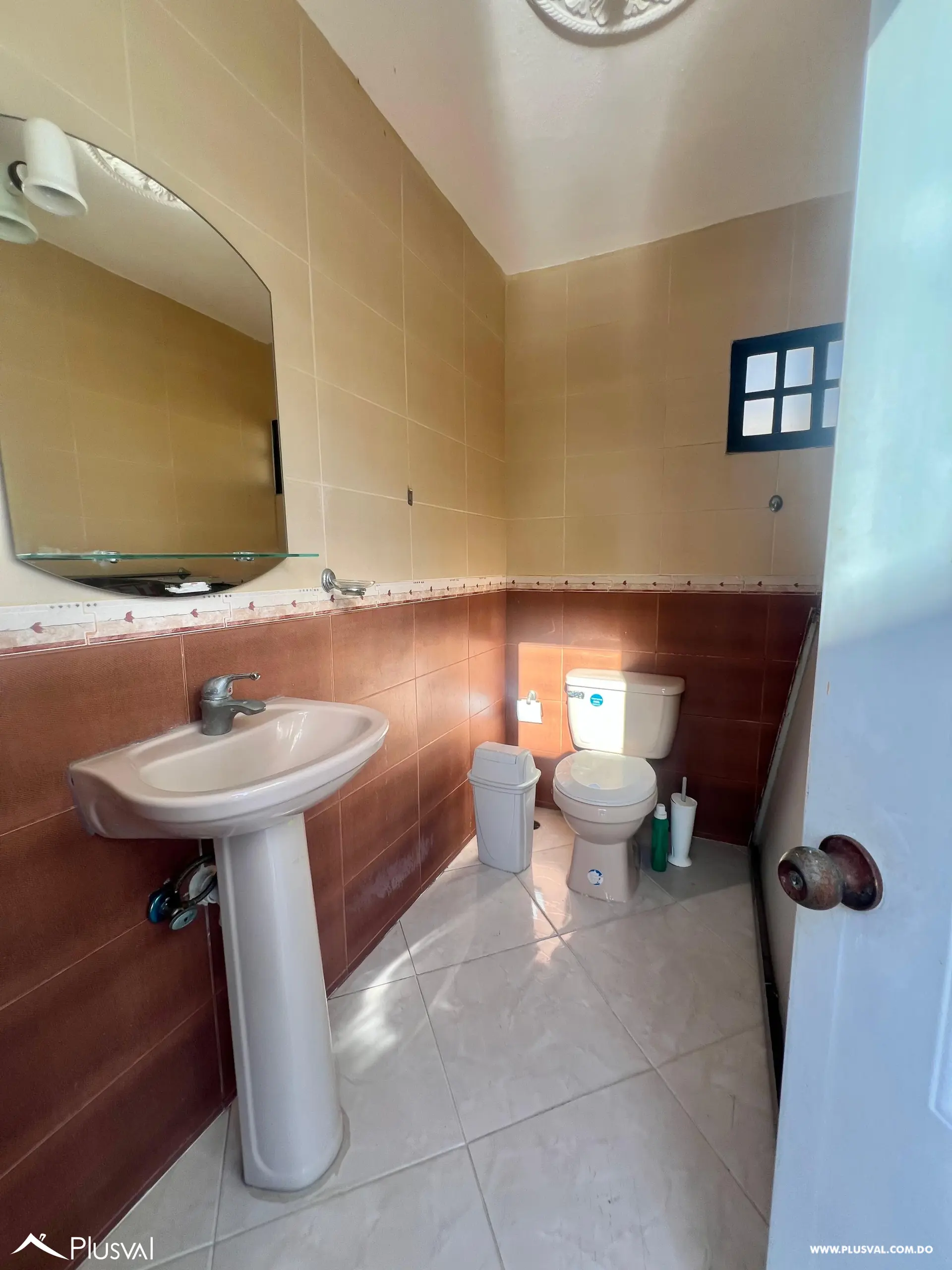 Casa en Brisa Oriental de 3 niveles. 478388