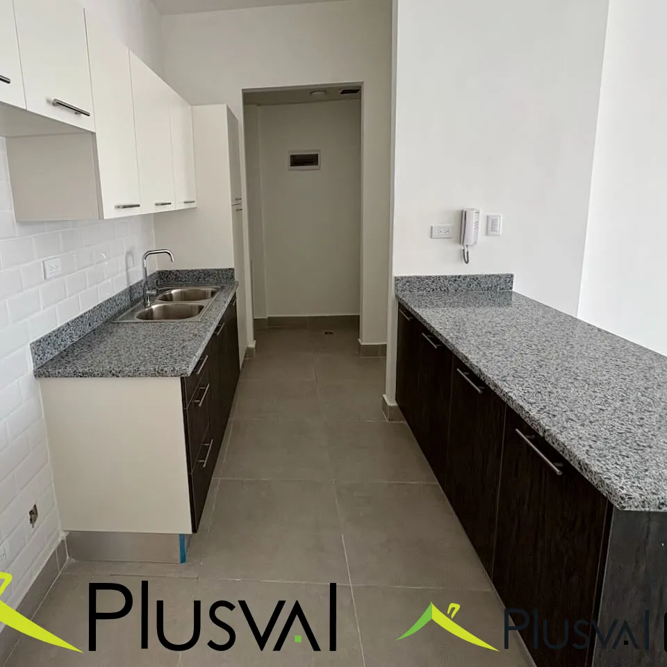 Apartamento de 1 habitación en Bella Vista con balcón, piscina, gimnasio y salón multiusos. 431950