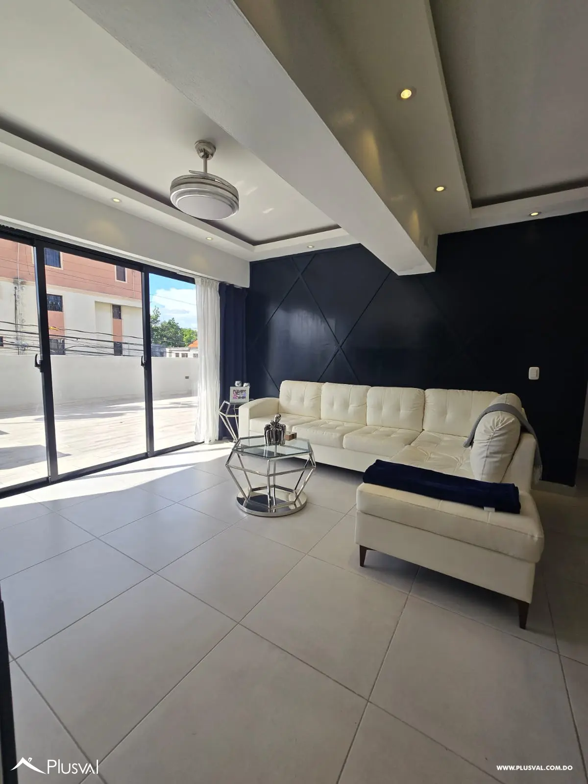 Apartamento en Venta,  en el Millon con Terraza y Linea Blanca incluida 507470