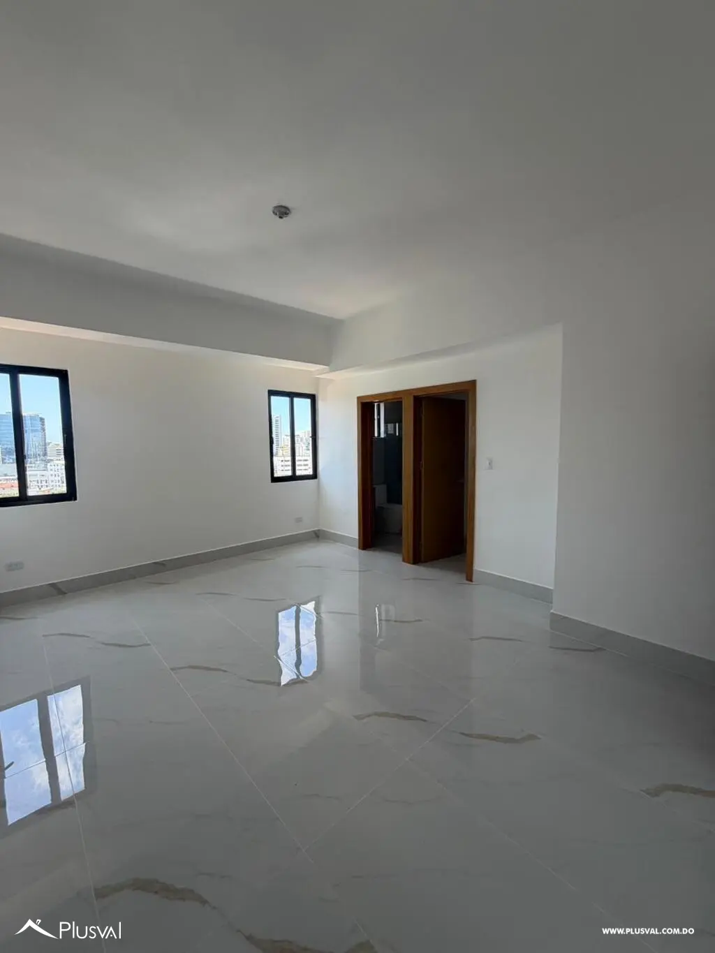 Apartamento en venta de 3 habitaciones en Serralles 507359