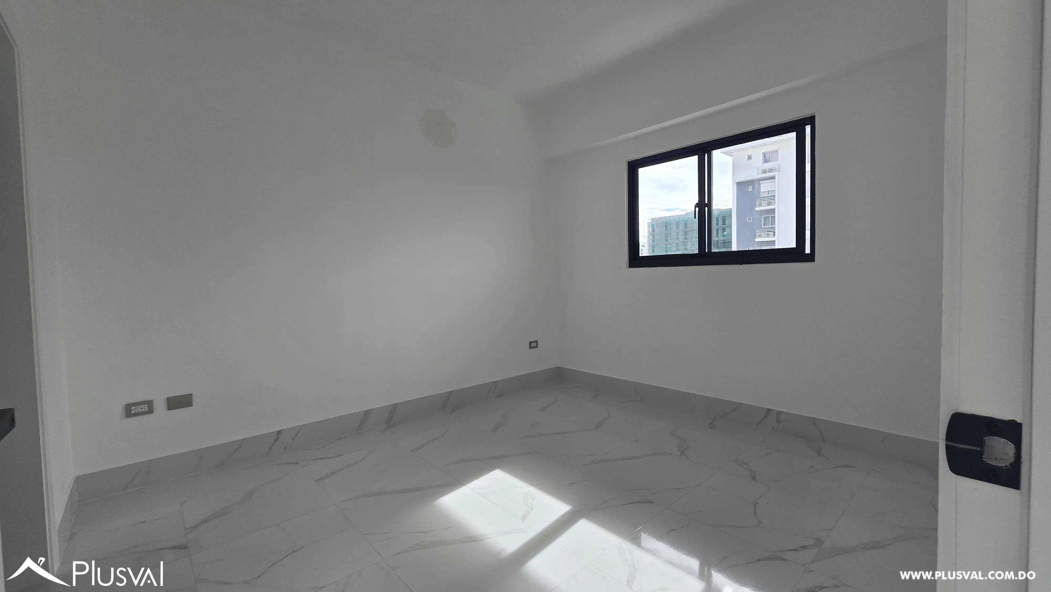 Apartamento en Alquiler, Evaristo Morales 484806