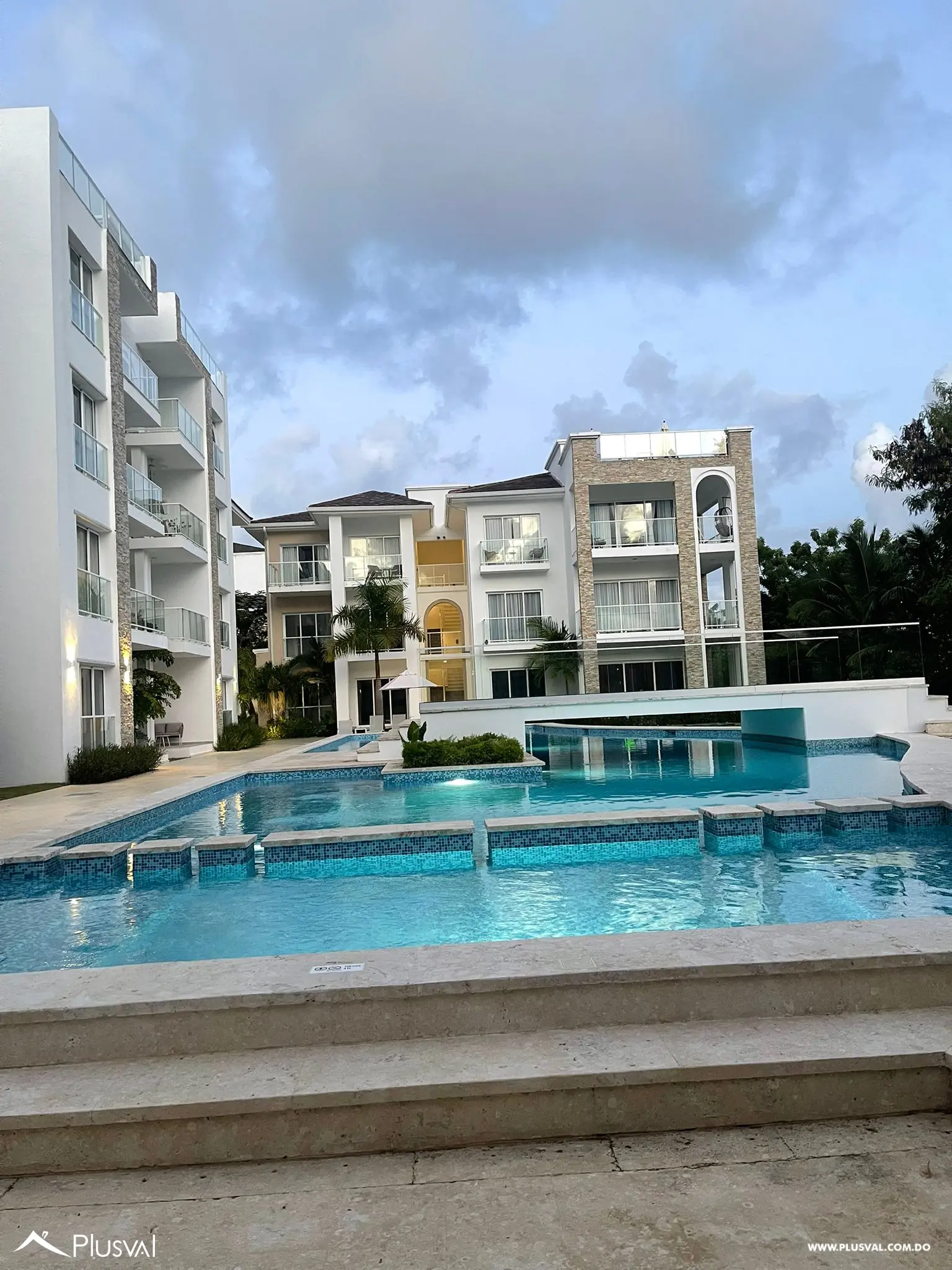 Cómodo apartamento en primer piso en Cana Pearl 532266