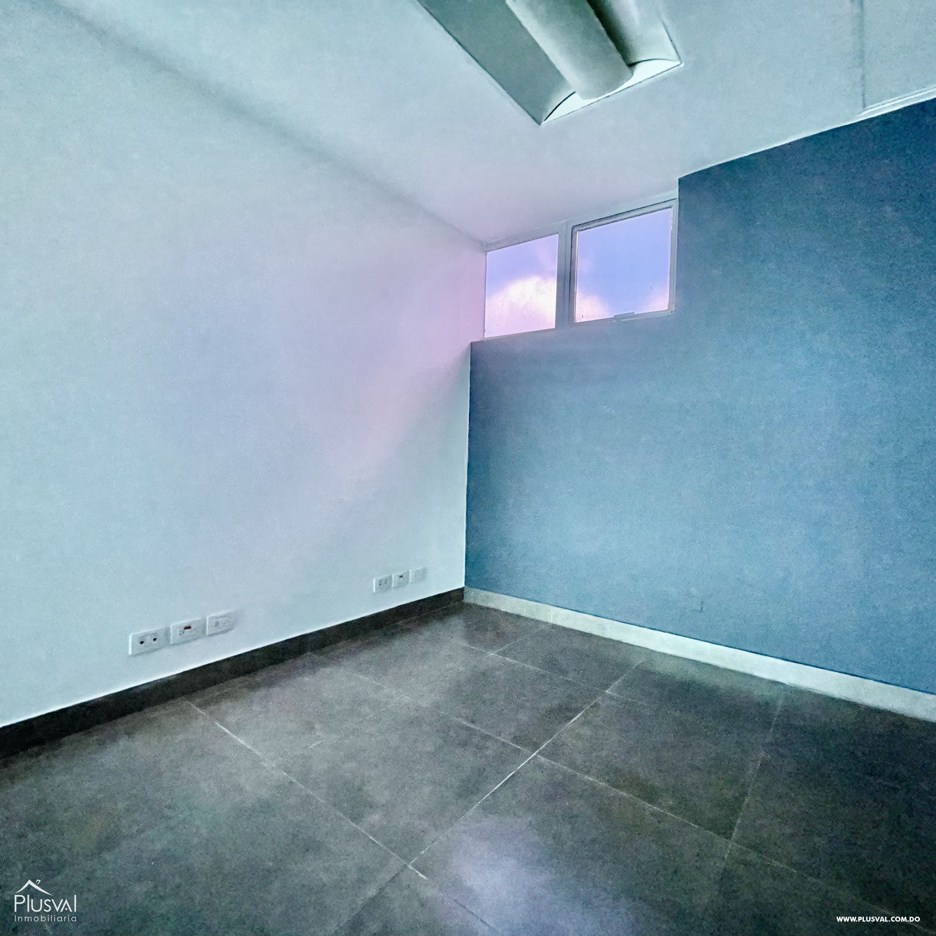 Local comercial en alquiler en Edificio Corporativo 436216