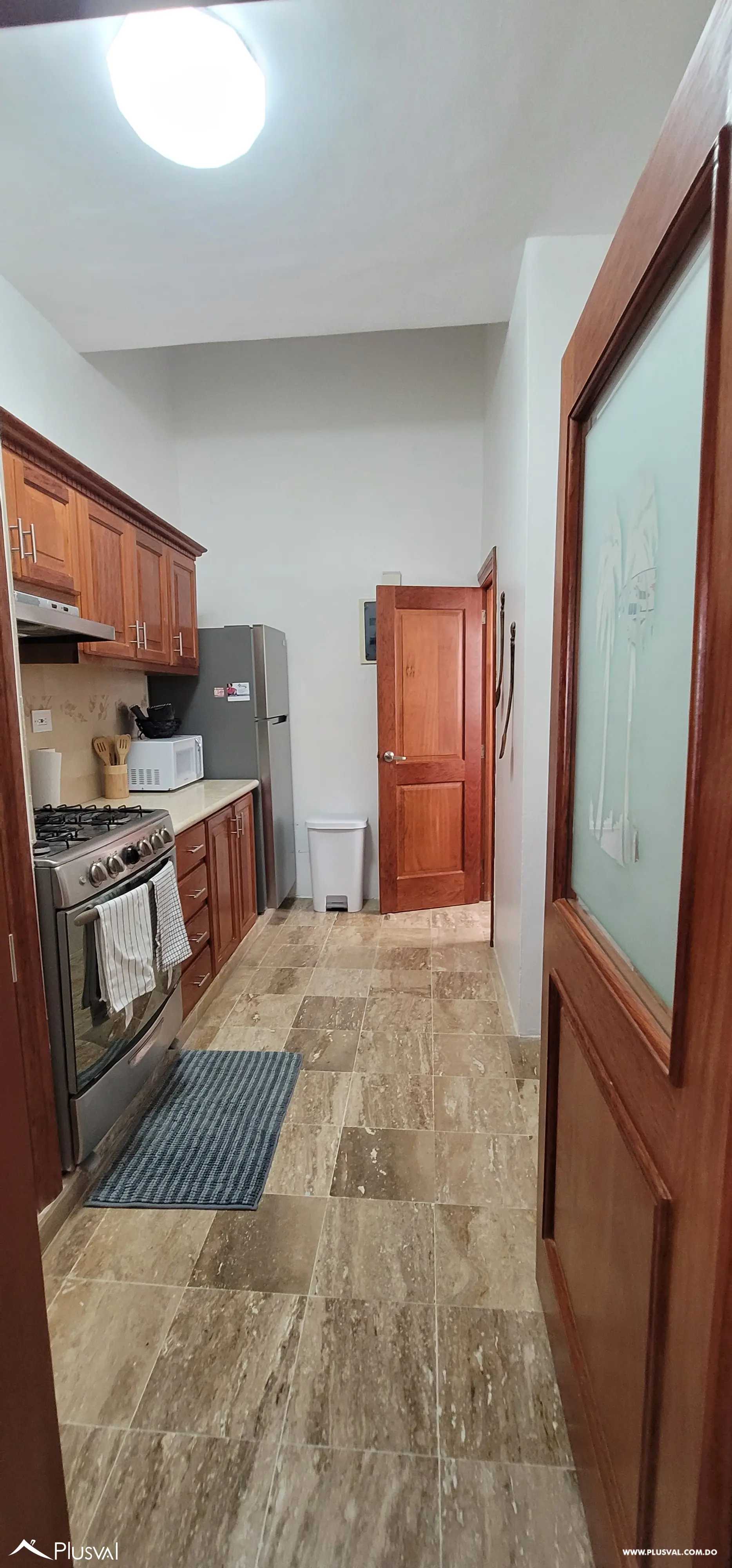 AMPLIO APARTAMENTO EN VENTA EN RESIDENCIAL CERRADO, CON PISCINA Y CON VISTA Y ACCESO DIRECTO A PLAYA BIBIJAGUA, 484337