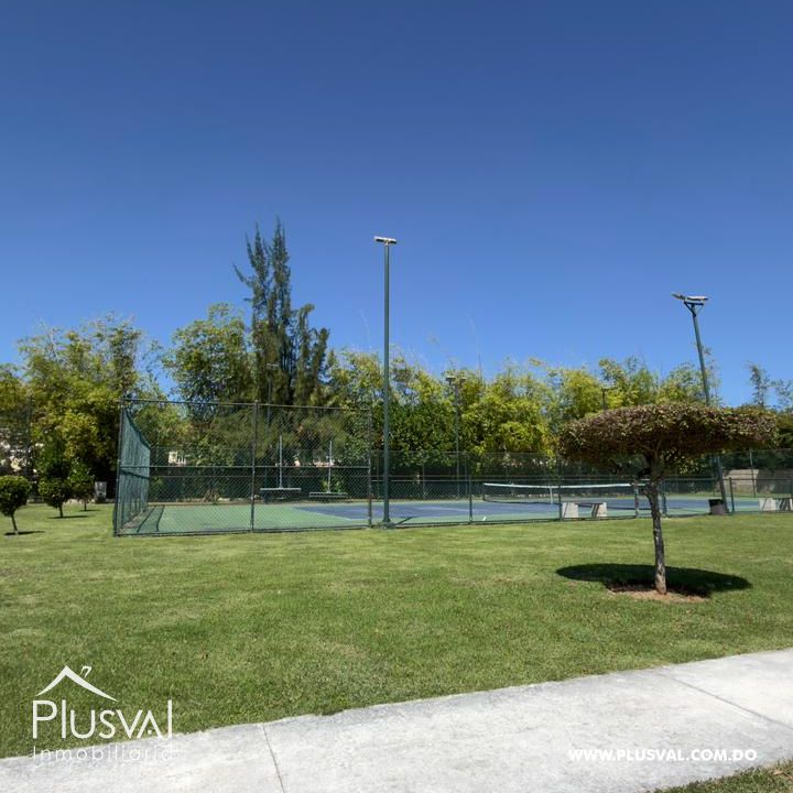Venta de Unidad en Bávaro Punta Cana: Acceso Privado a Playa y Más 489776