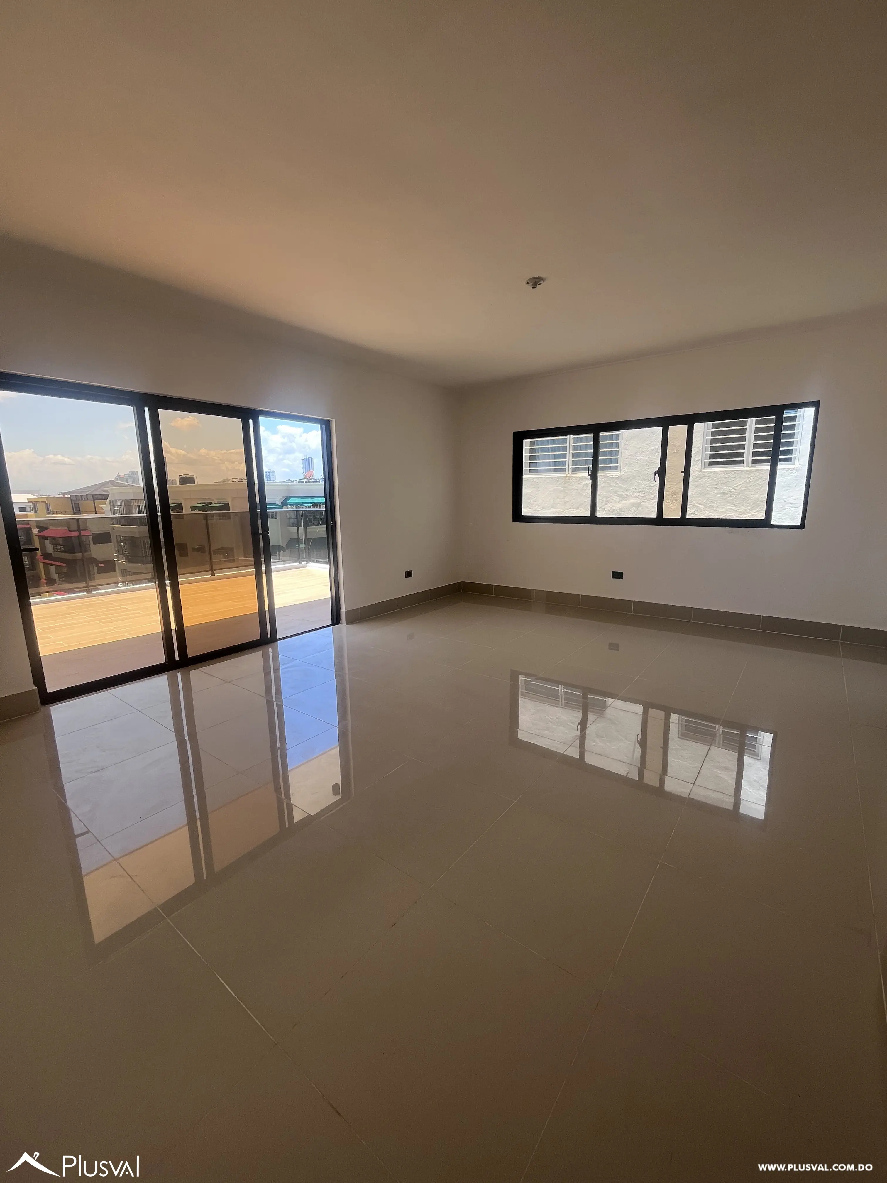 Proyecto en construcción en urbanización tropical en venta 500878