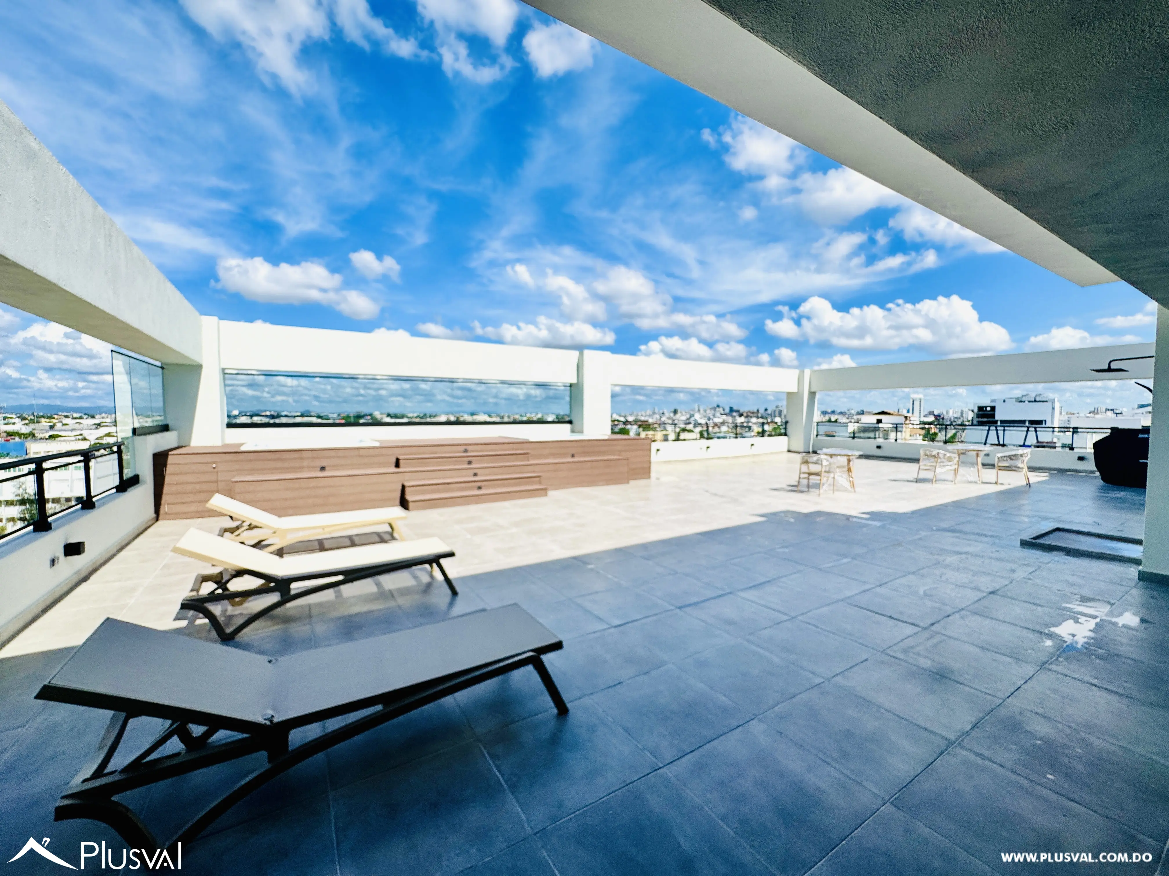 Amplio apartamento residencial en El Renacimiento 473970