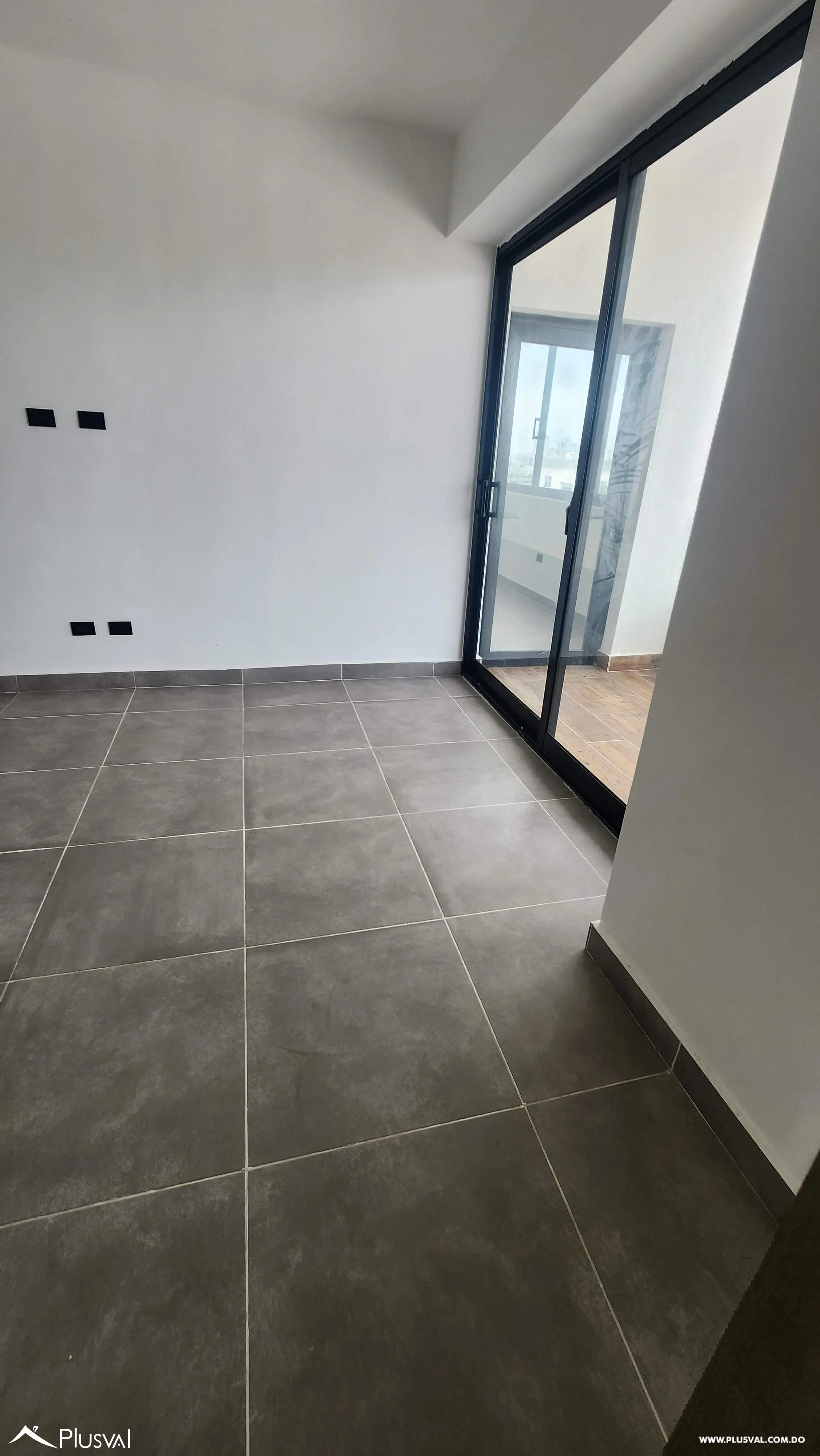 Se alquila apartamento nuevo el Millón. 469995