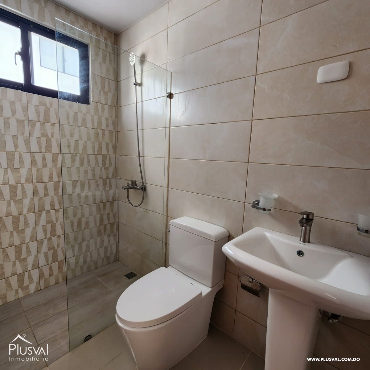 Apartamentos en venta de 3 habitaciones próximo al homs 298208