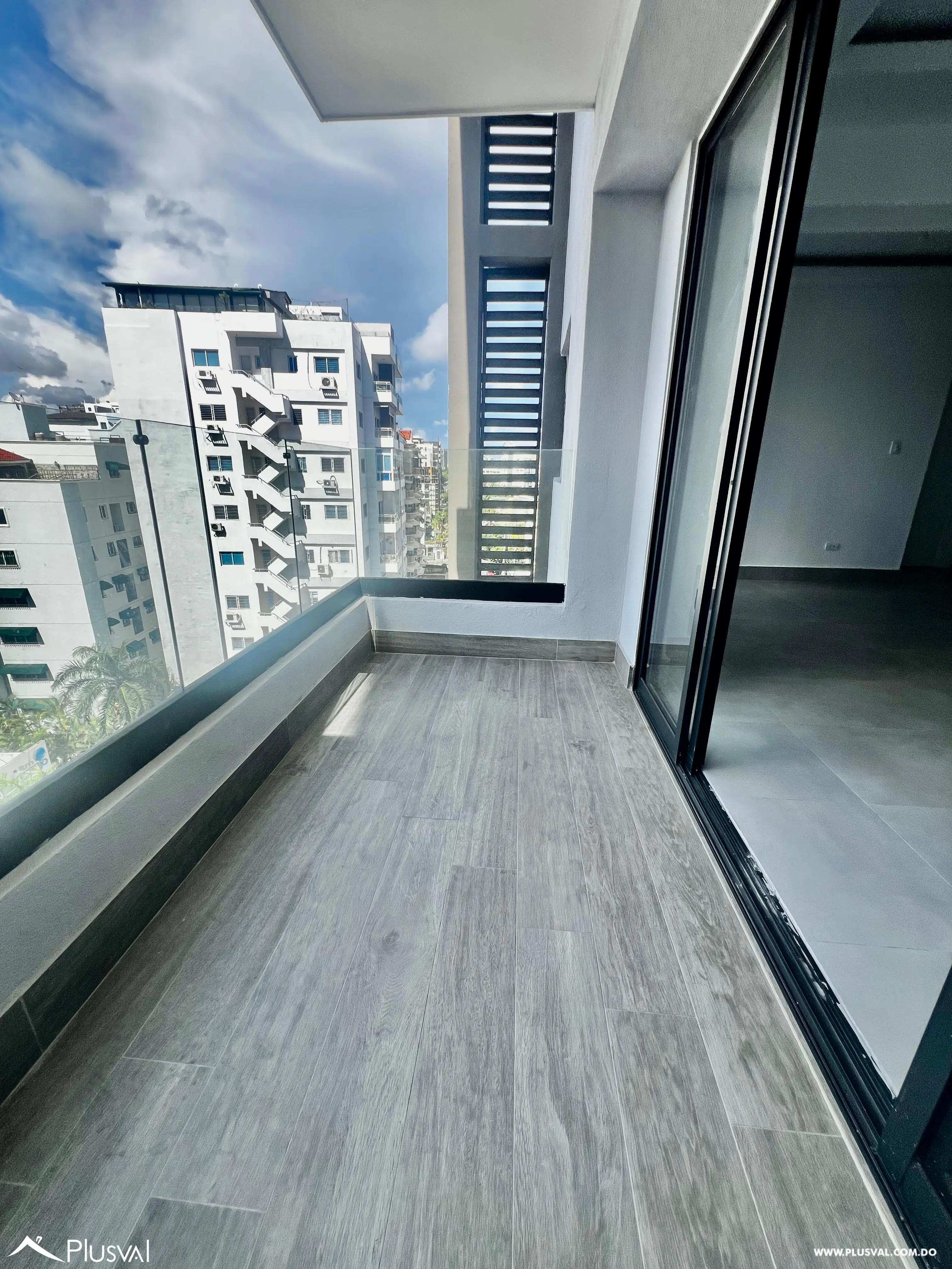 Moderno apartamento en venta de 2 habitaciones, en Evaristo Morales 459719