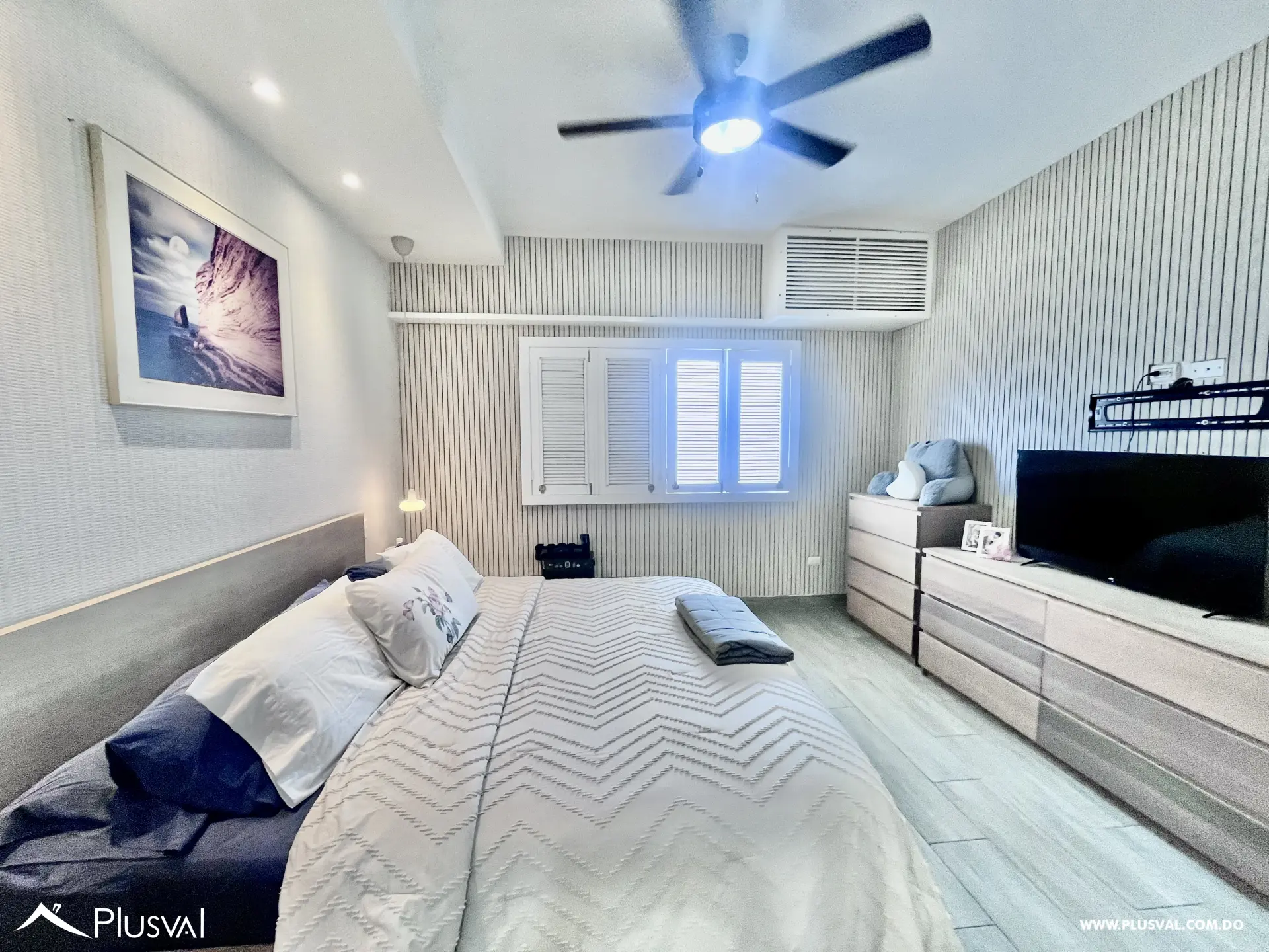 Penthouse en venta en Evaristo Morales 518953