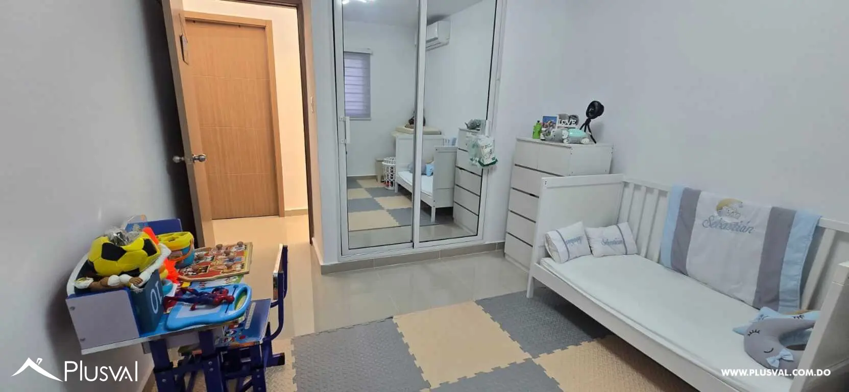 Apartamento en Venta de 3 Habitaciones en Alameda 516141