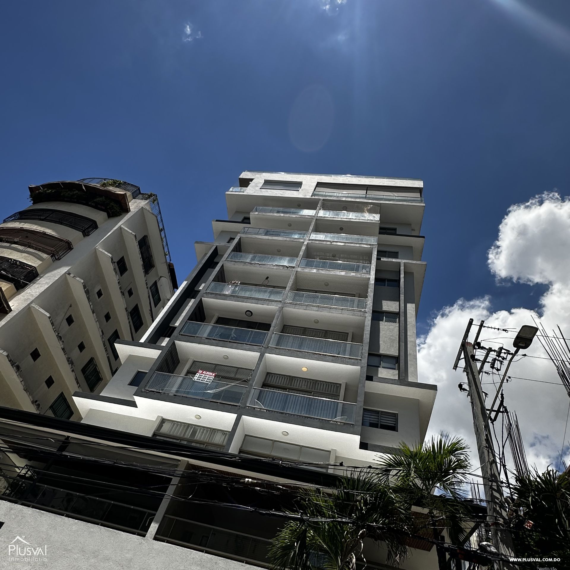 Cómodo apartamento de 2 habitaciones en el centro de Naco 440442
