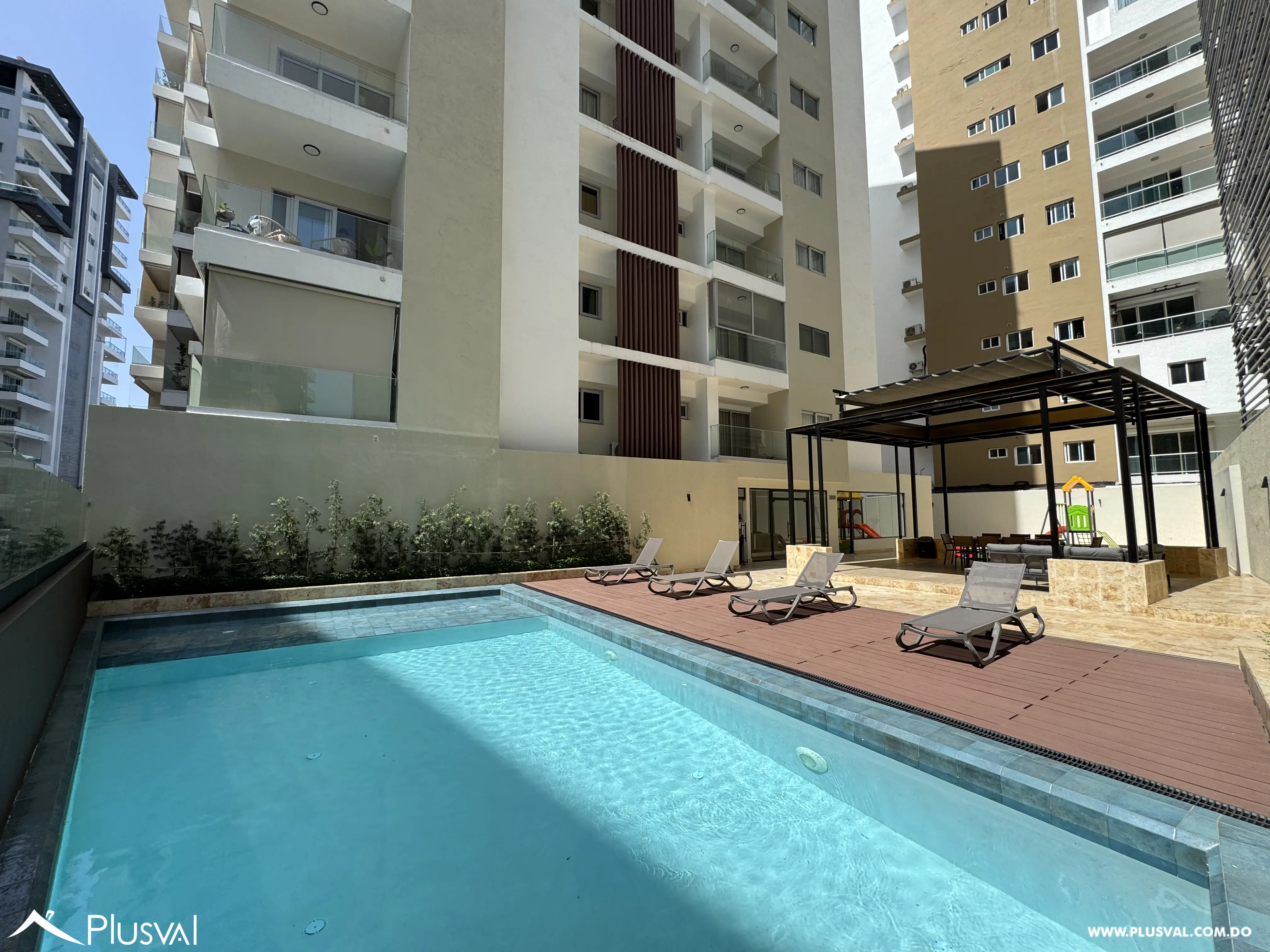 Apartamento de lujo amueblado en alquiler en Naco – 1 habitación y 2 parqueos 523655