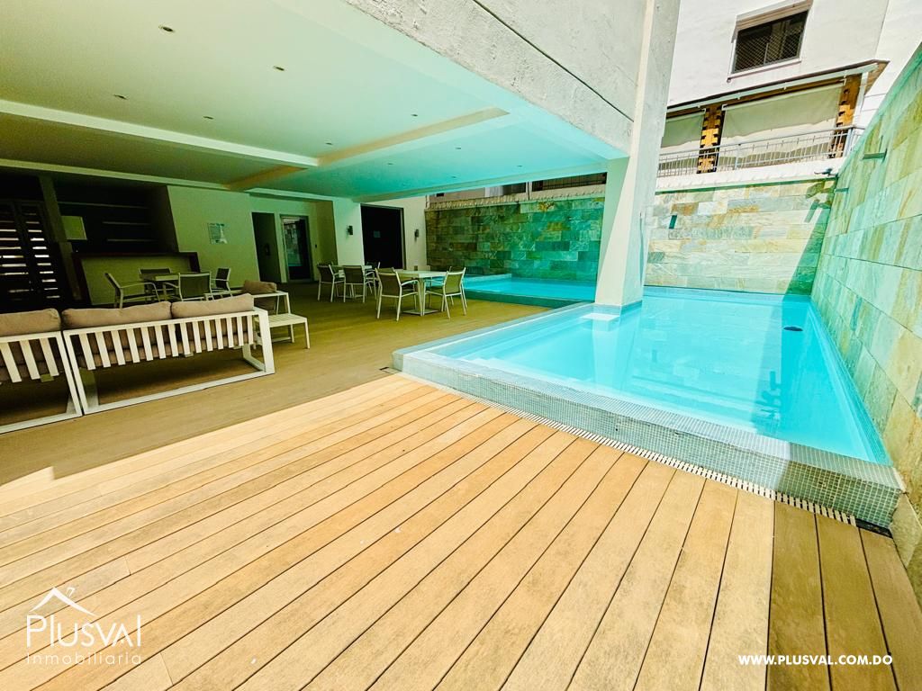 Alquiler de apartamento con amplio balcón en Piantini 344441