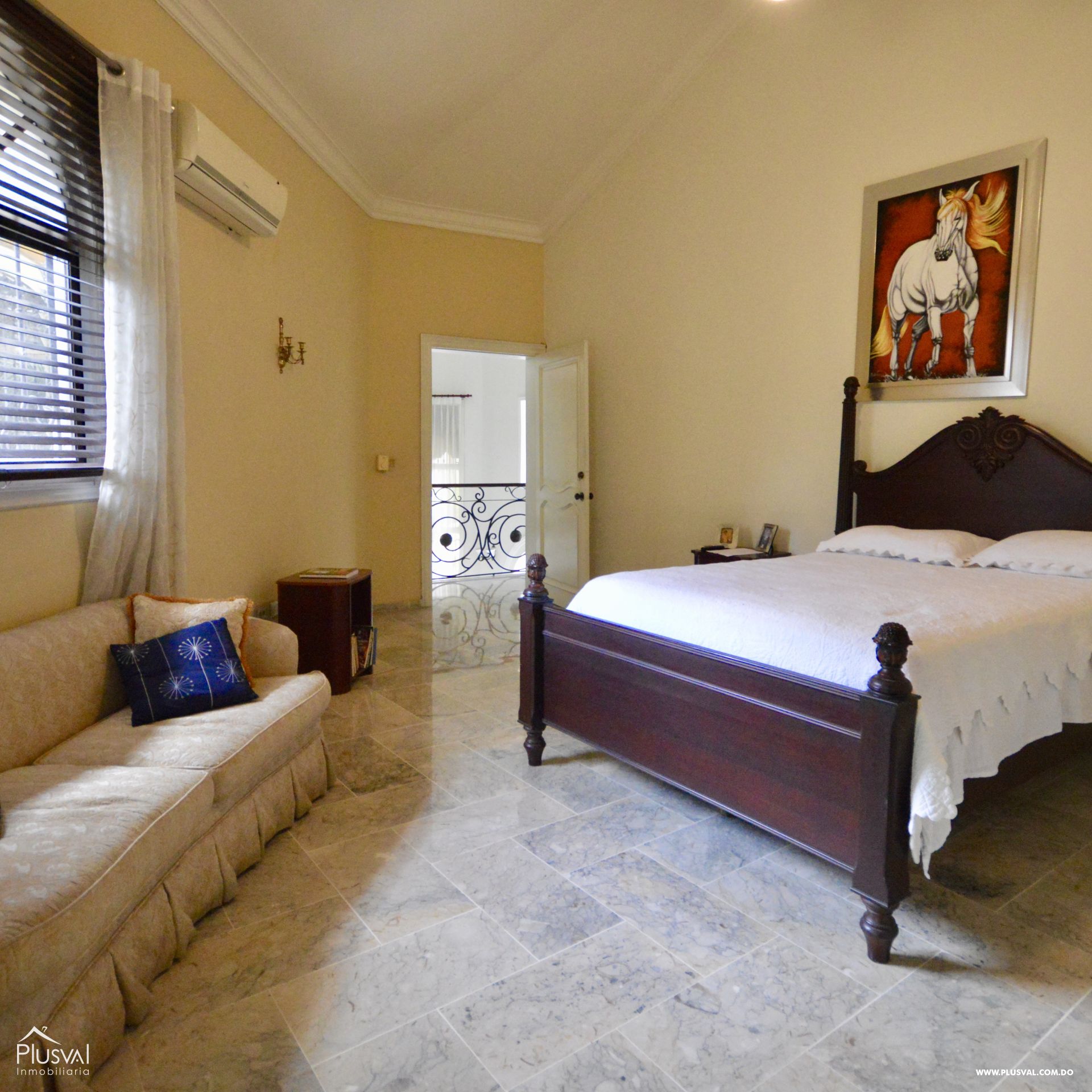 Imponente casa en venta 257838