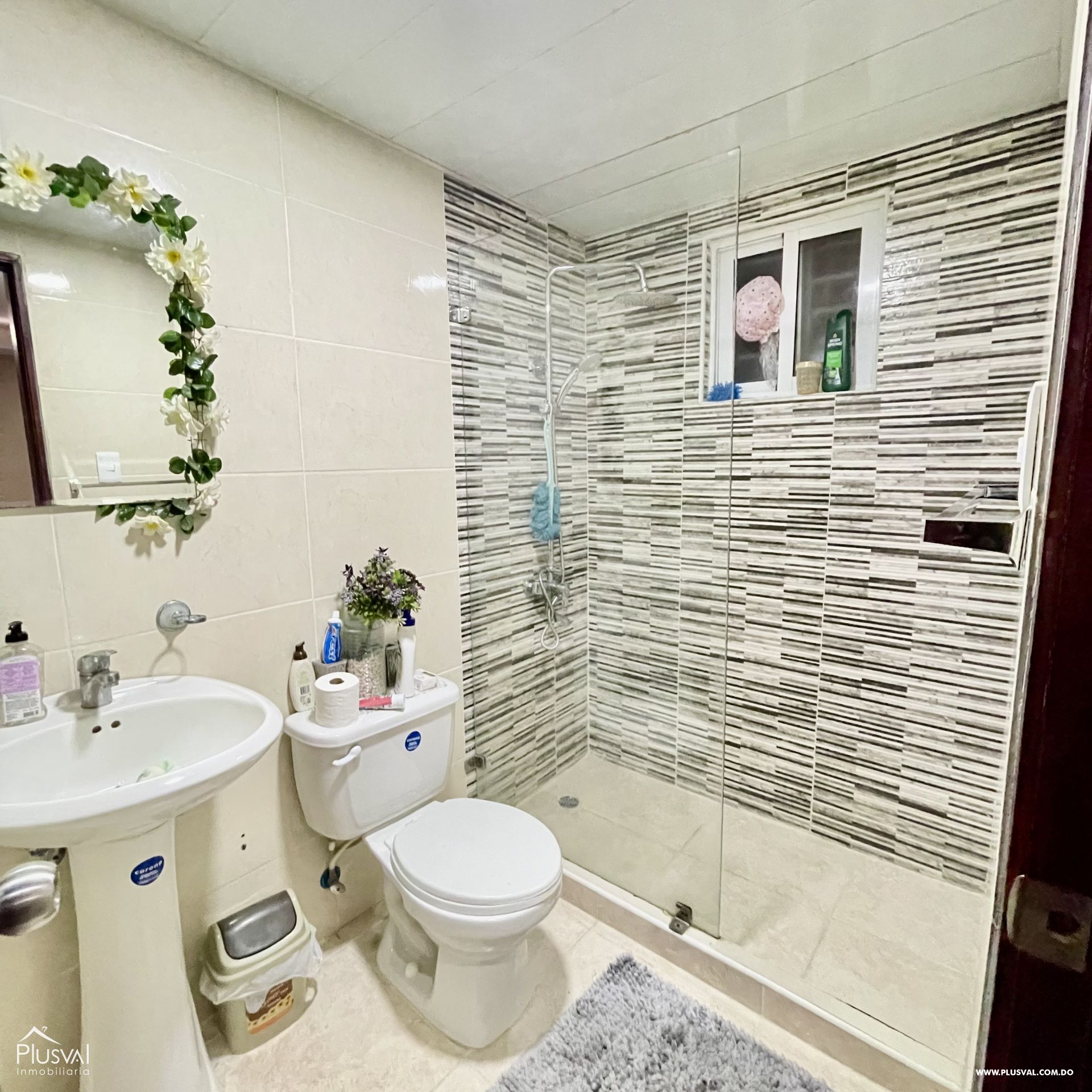 Apartamento en un segundo nivel en venta 324913