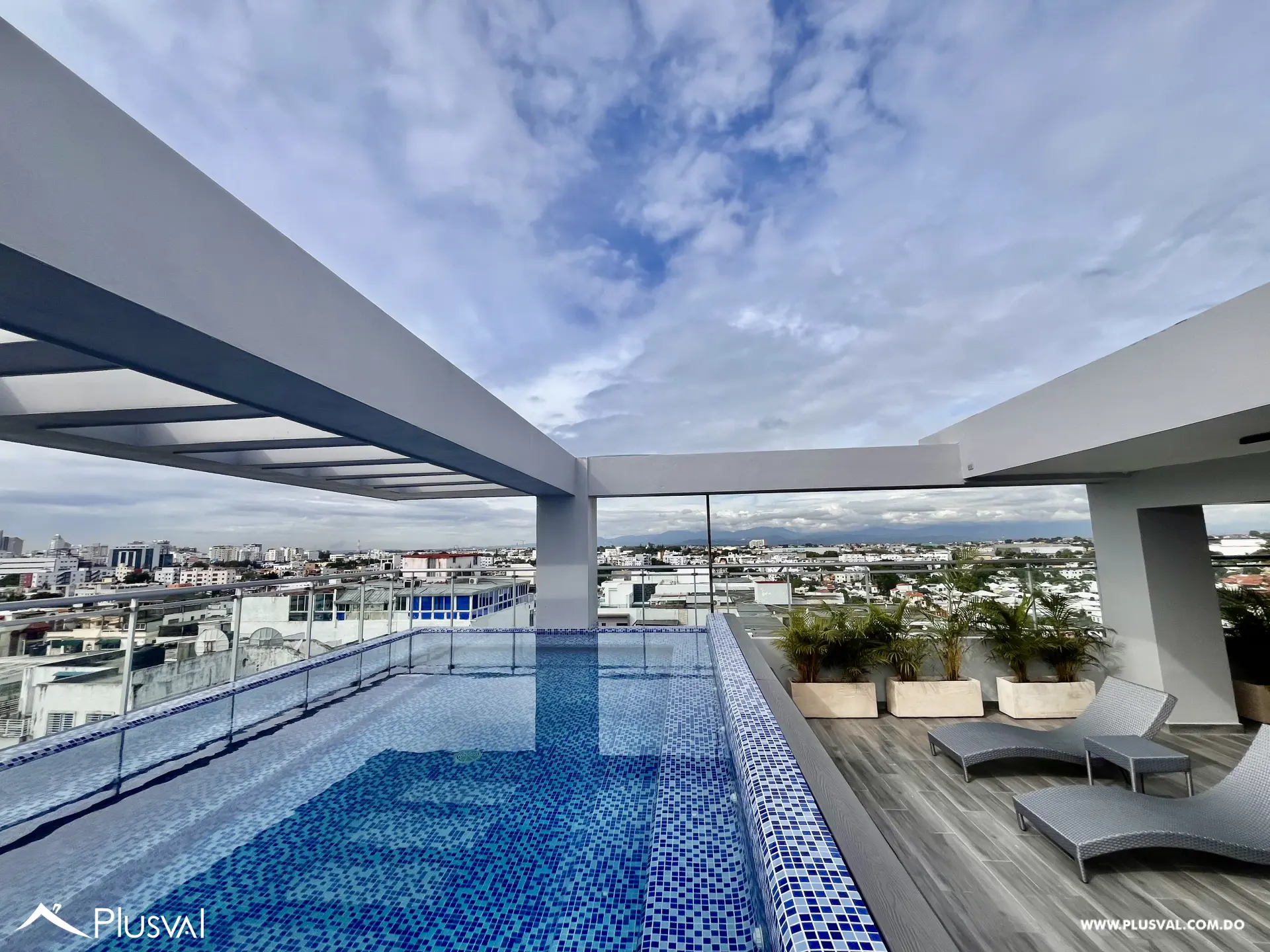 Torre de apartamentos en venta en El Millón 487182