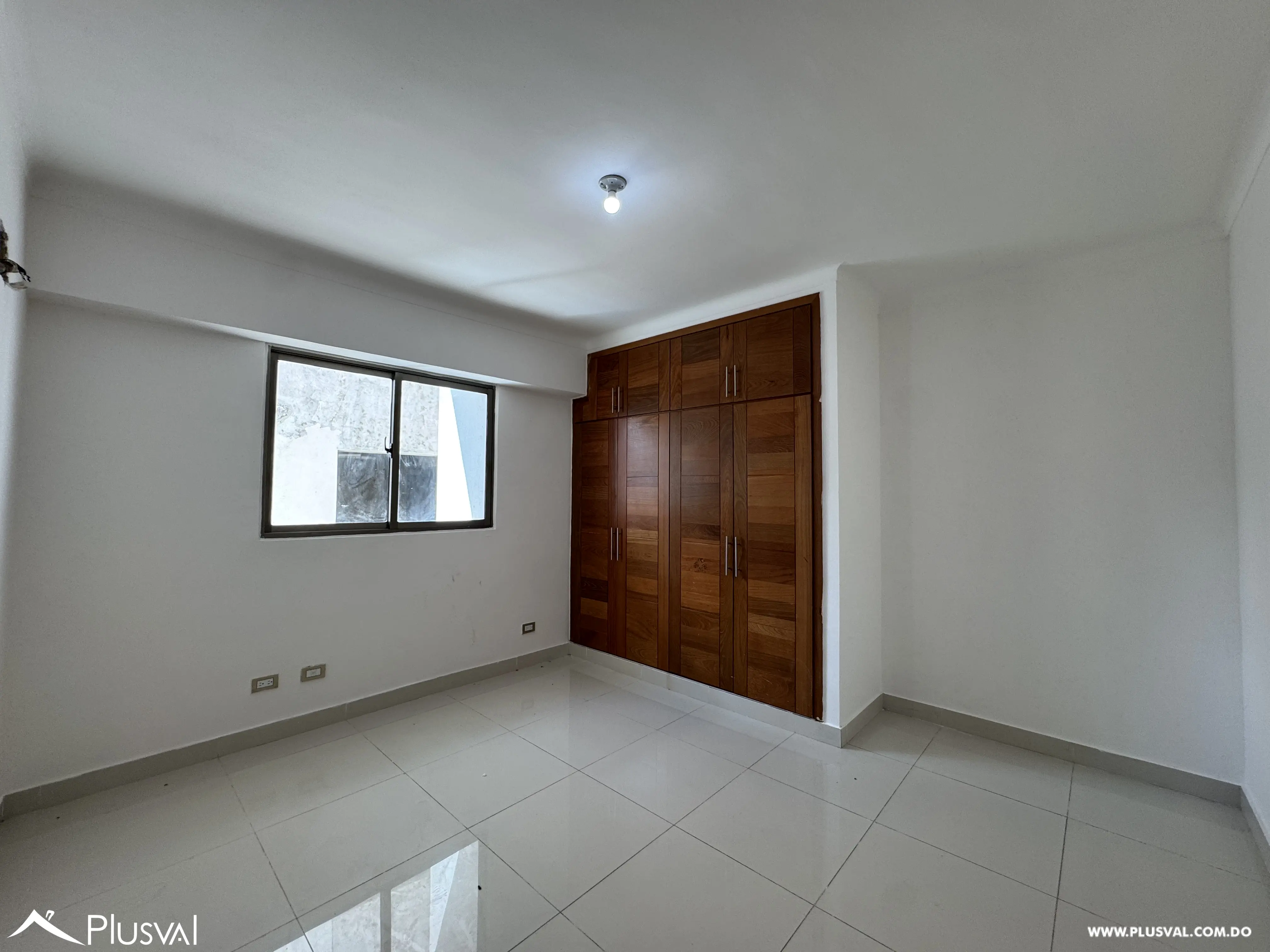 Apartamento en alquiler en torre moderna con vista a la ciudad | 3 habitaciones 530635