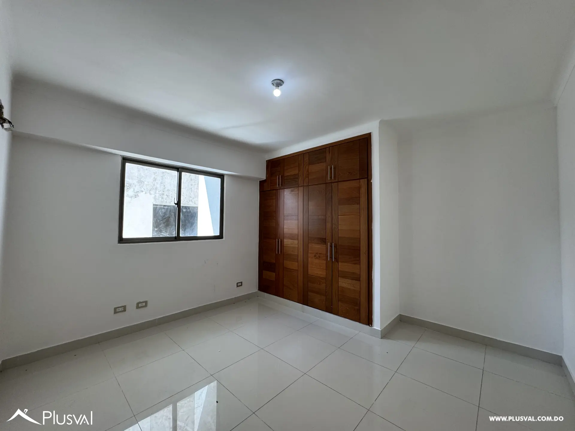 Apartamento en alquiler en torre moderna con vista a la ciudad | 3 habitaciones 530635