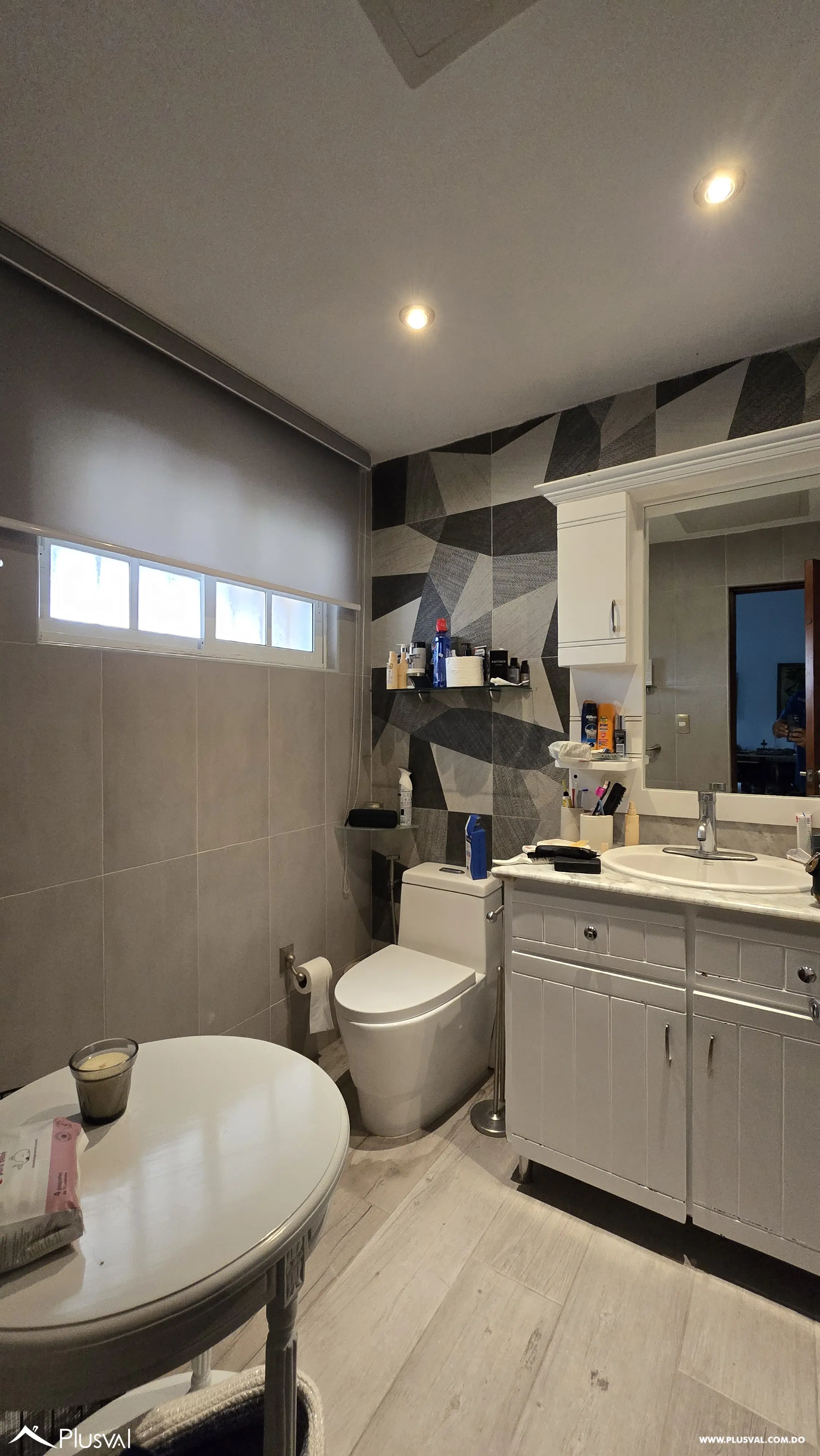 Un Hogar para Crear Recuerdos Inolvidables, Casa en Venta en Cuesta Hermosa I. 479573