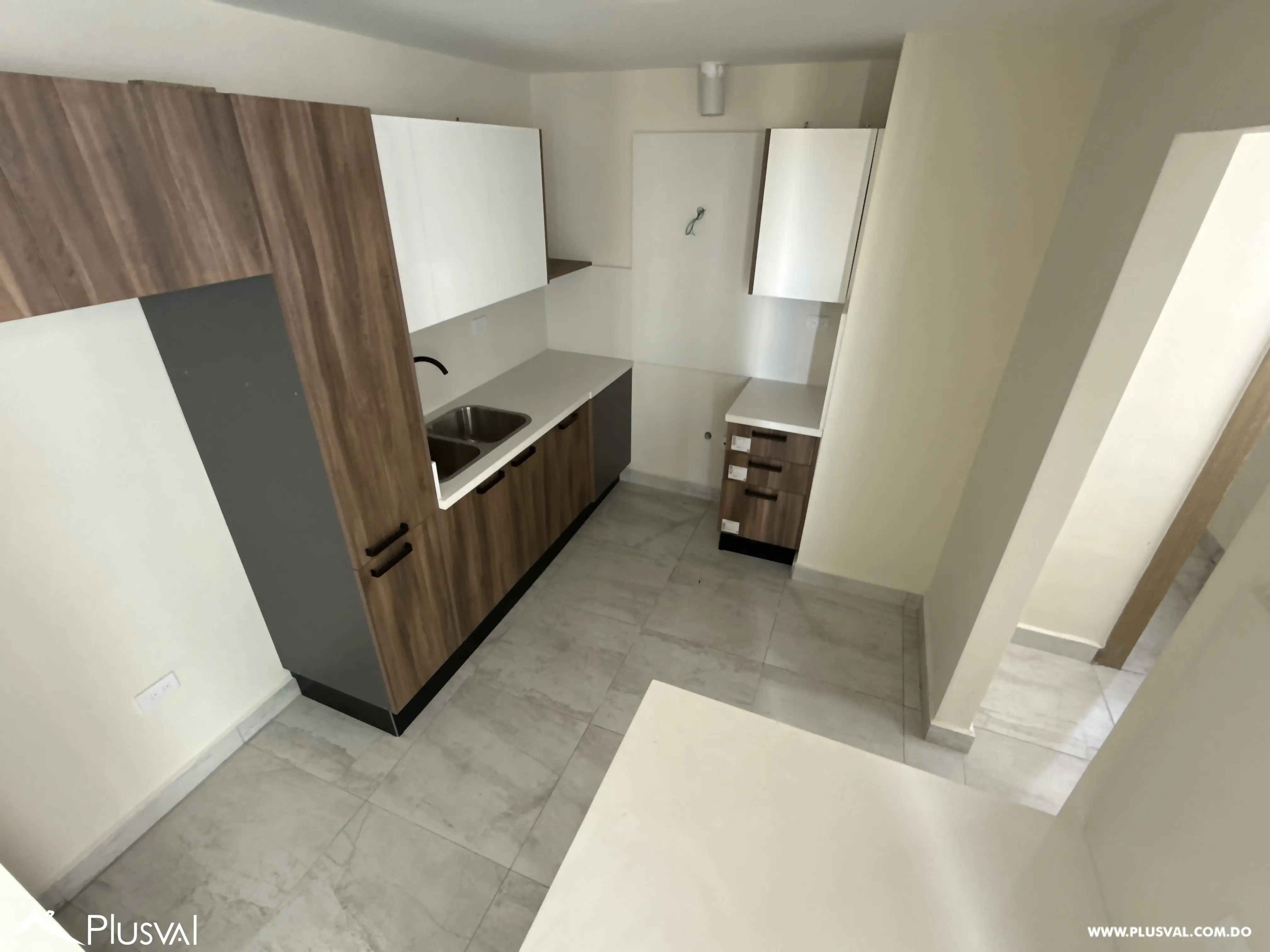 Apartamento 2 habitaciones con Vista al Mar y 2 parqueos en Alquiler en La Esperilla 478251