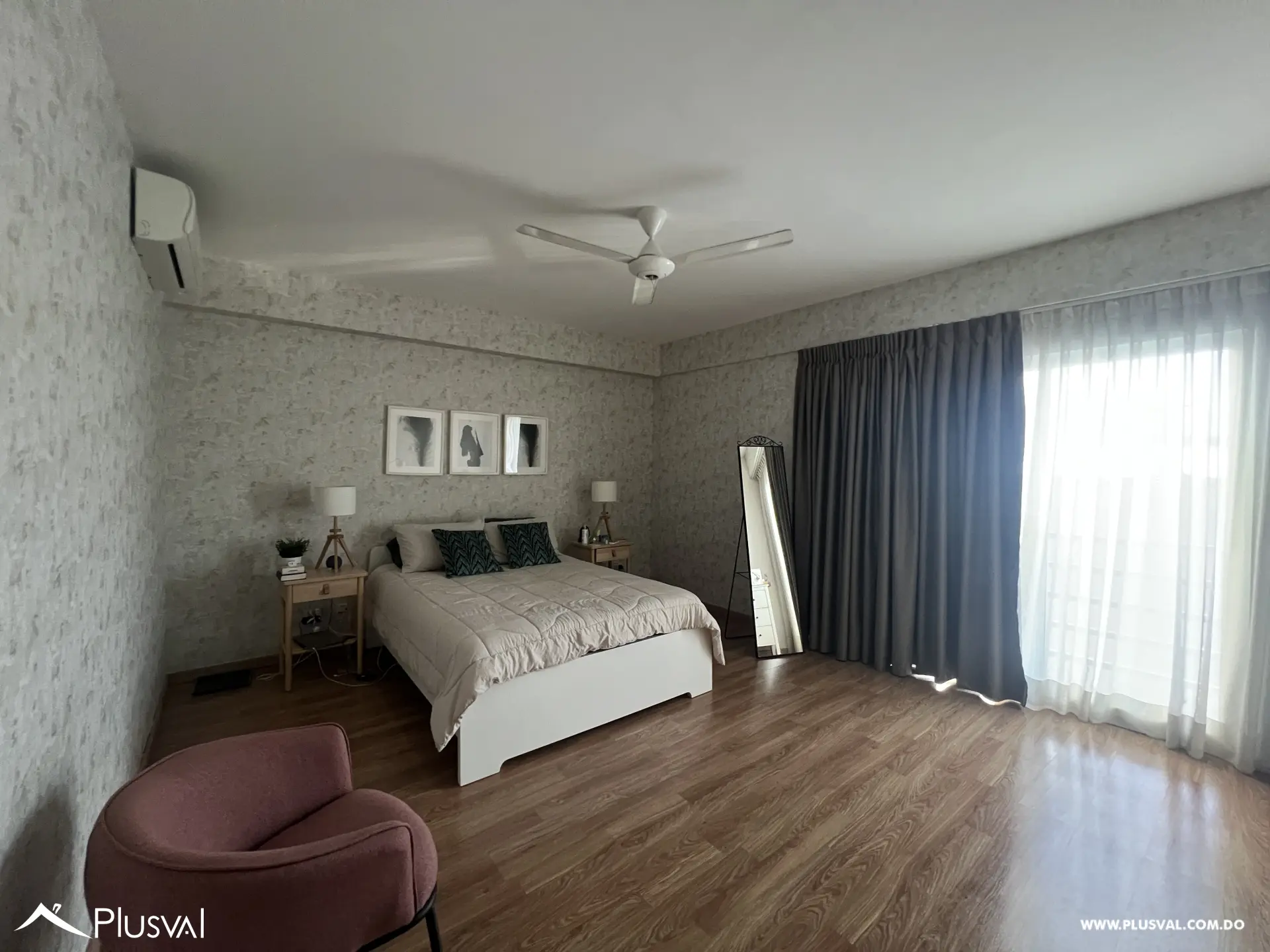 Acogedor apartamento en venta ubicado en  Evaristo Morales. 512189