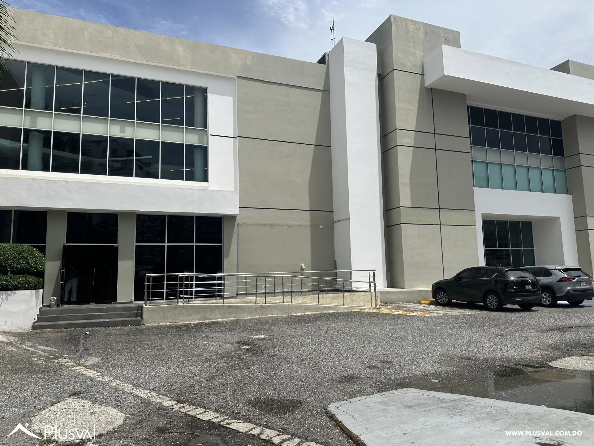 Edificio corporativo en Polgono 526312