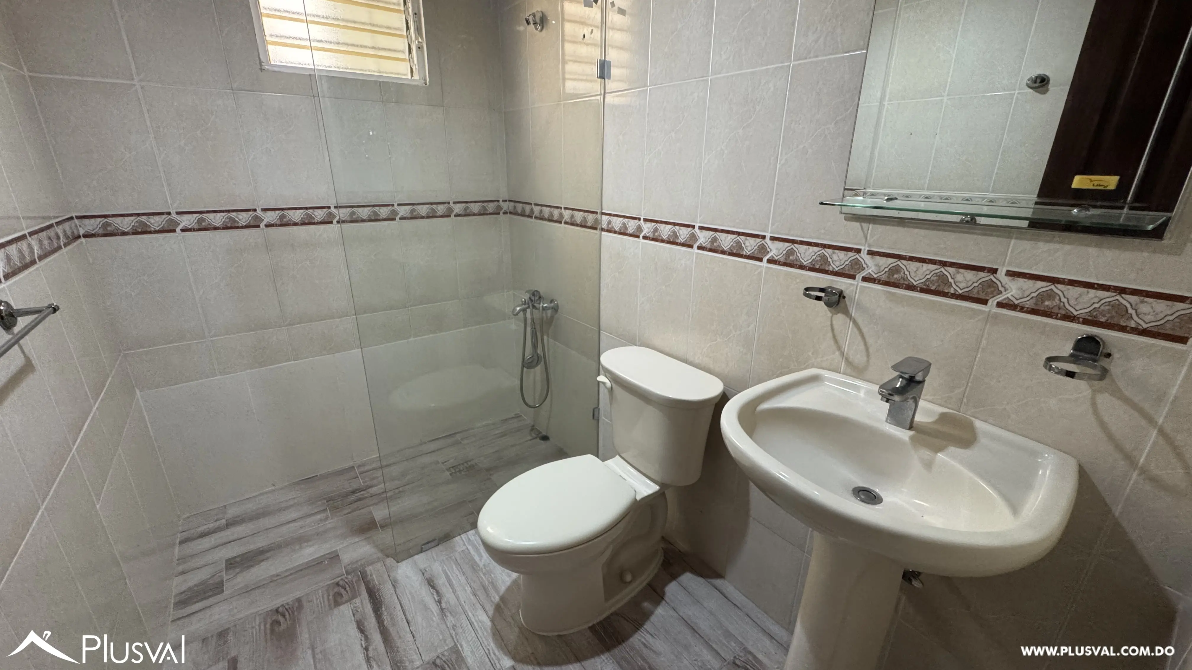 Amplio apartamento en renta zona céntrica de Santiago 534094