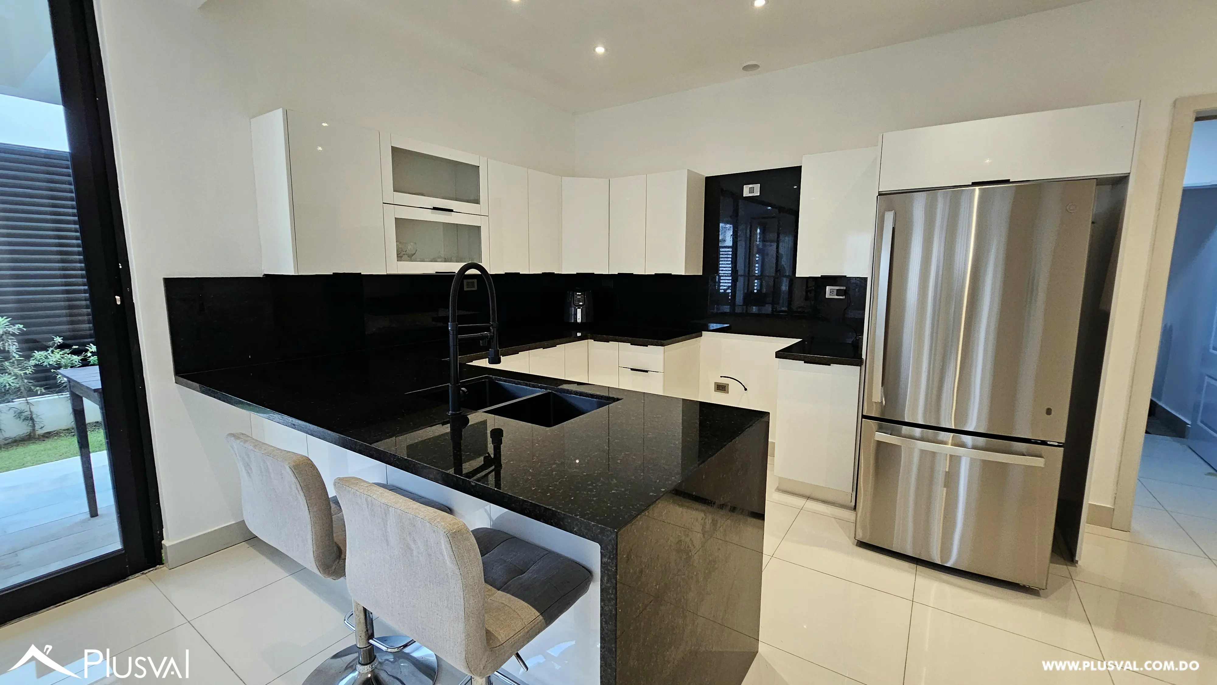 Casa de 3 habitaciones tipo Townhouse en Los Rios 484817