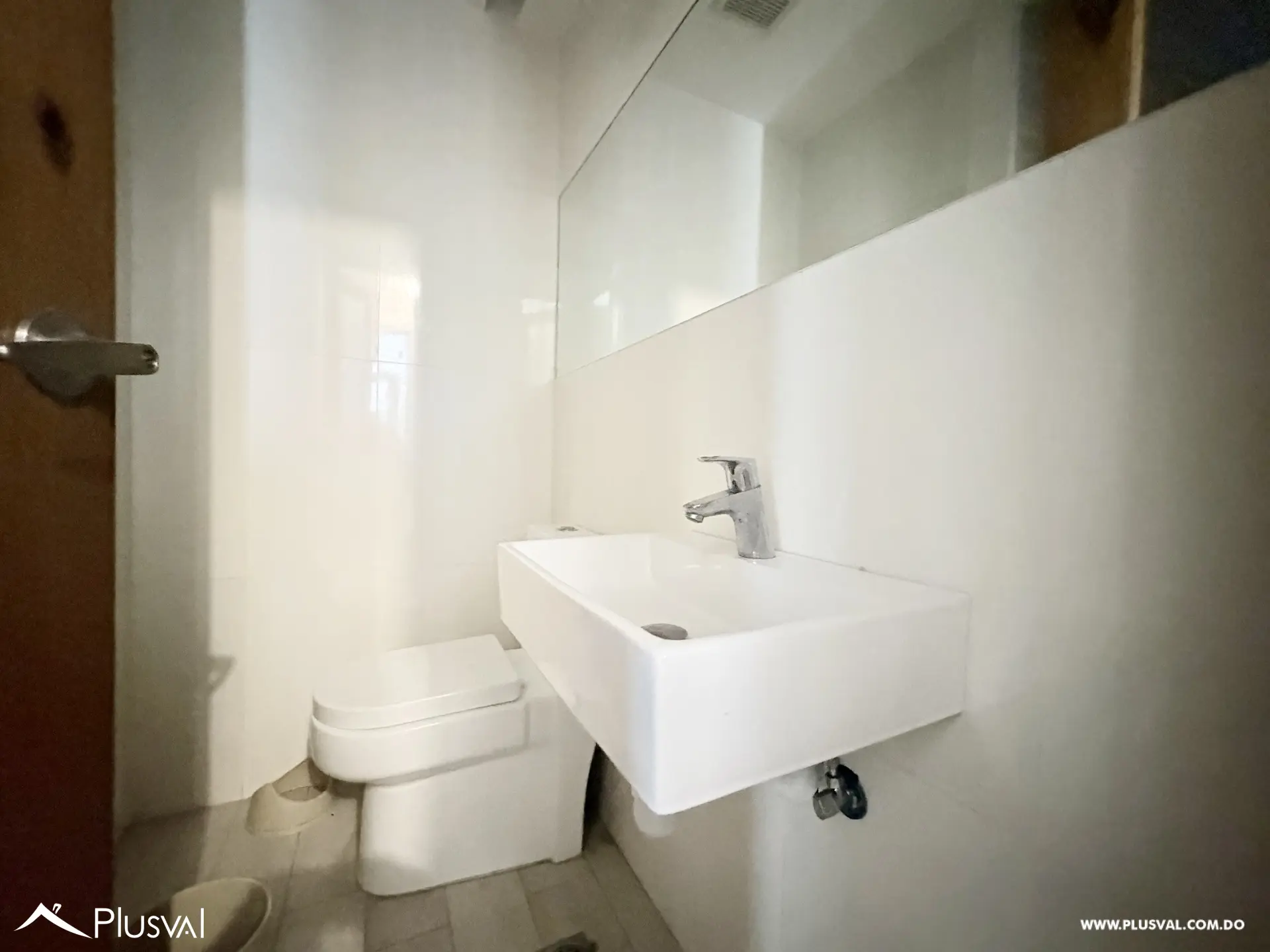 Hermoso apartamento en venta en Evaristo Morales 465266