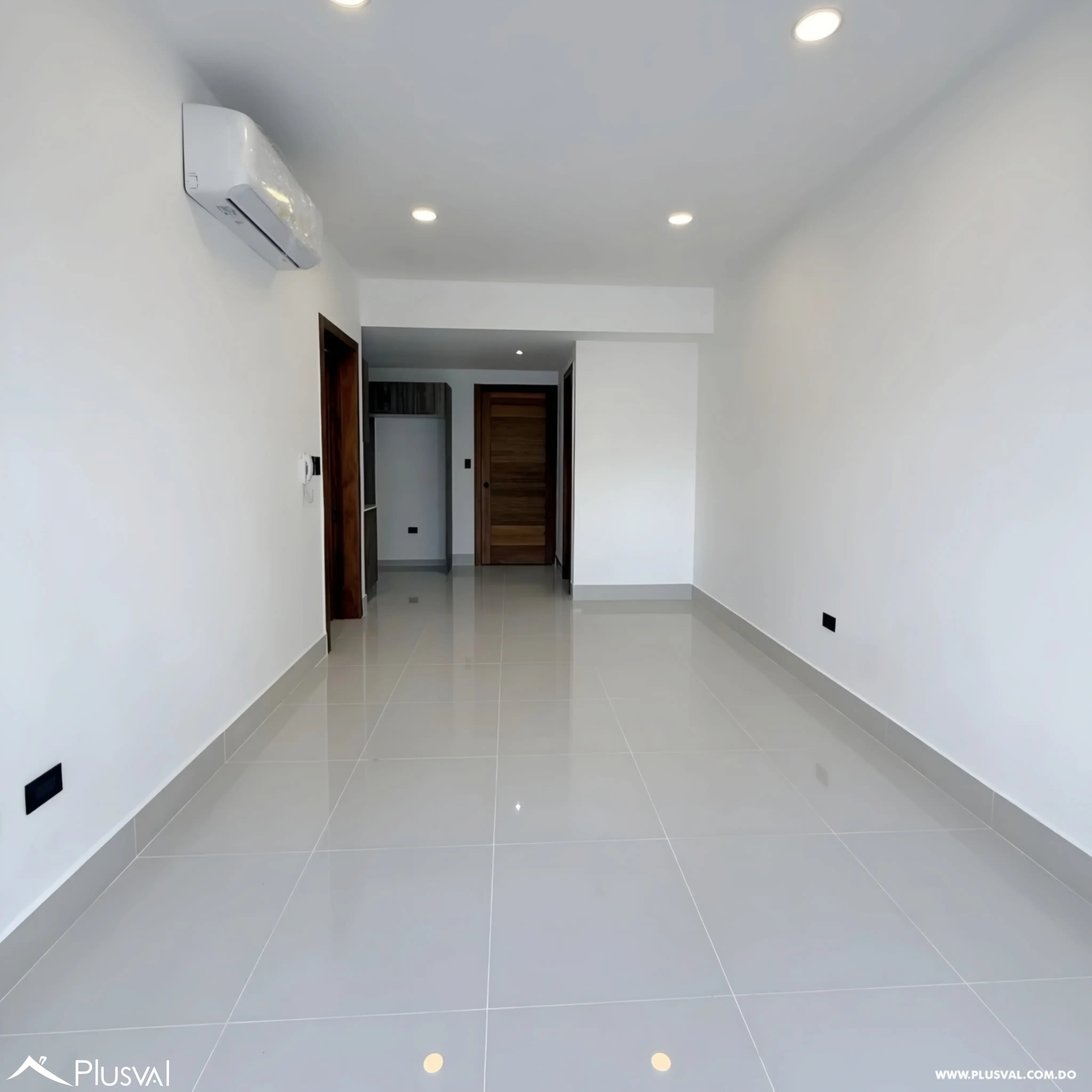 Apartamento en alquiler Serralles, una habitación en segundo nivel con terraza. 471484