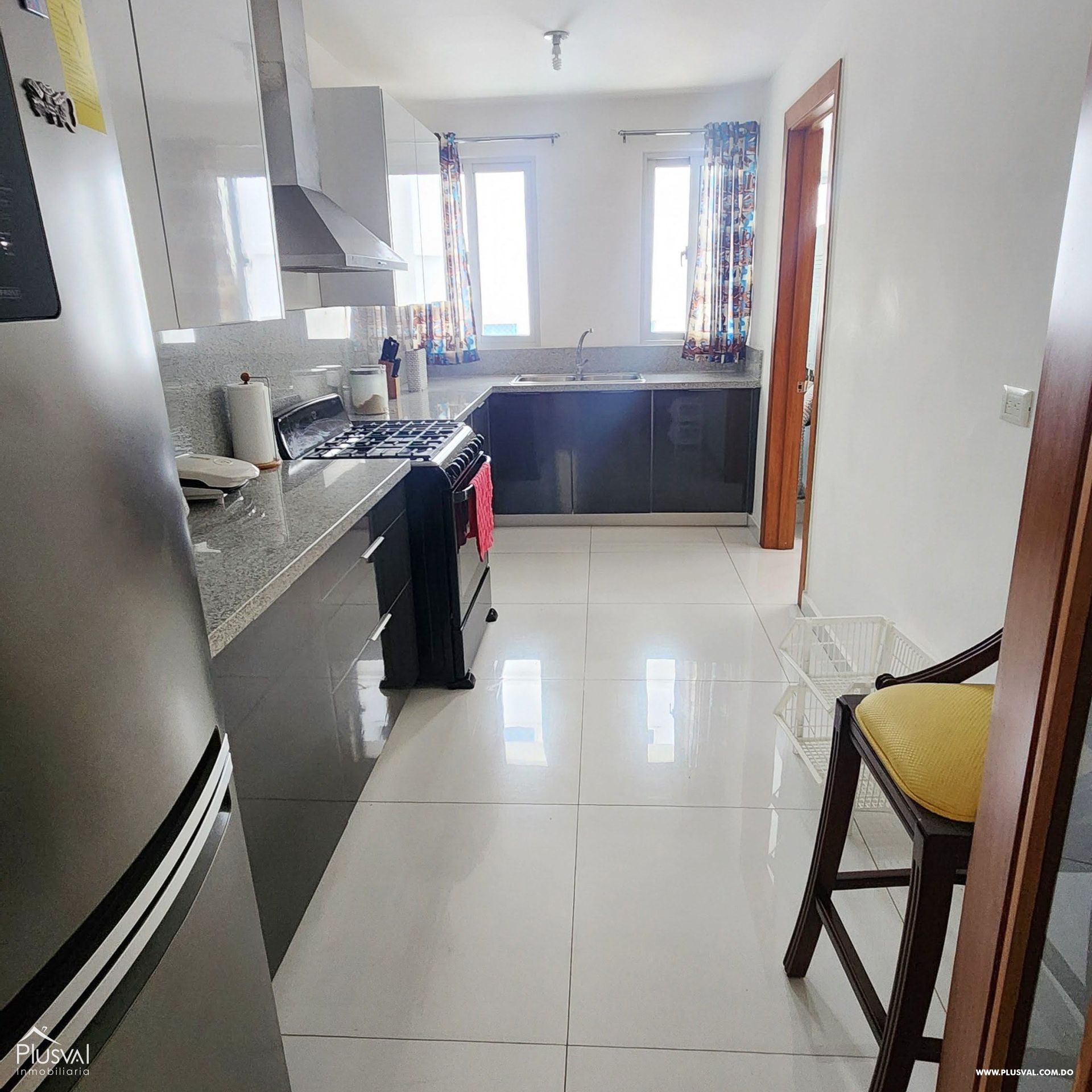 Apartamento de 3 habitaciones y piso alto 393625