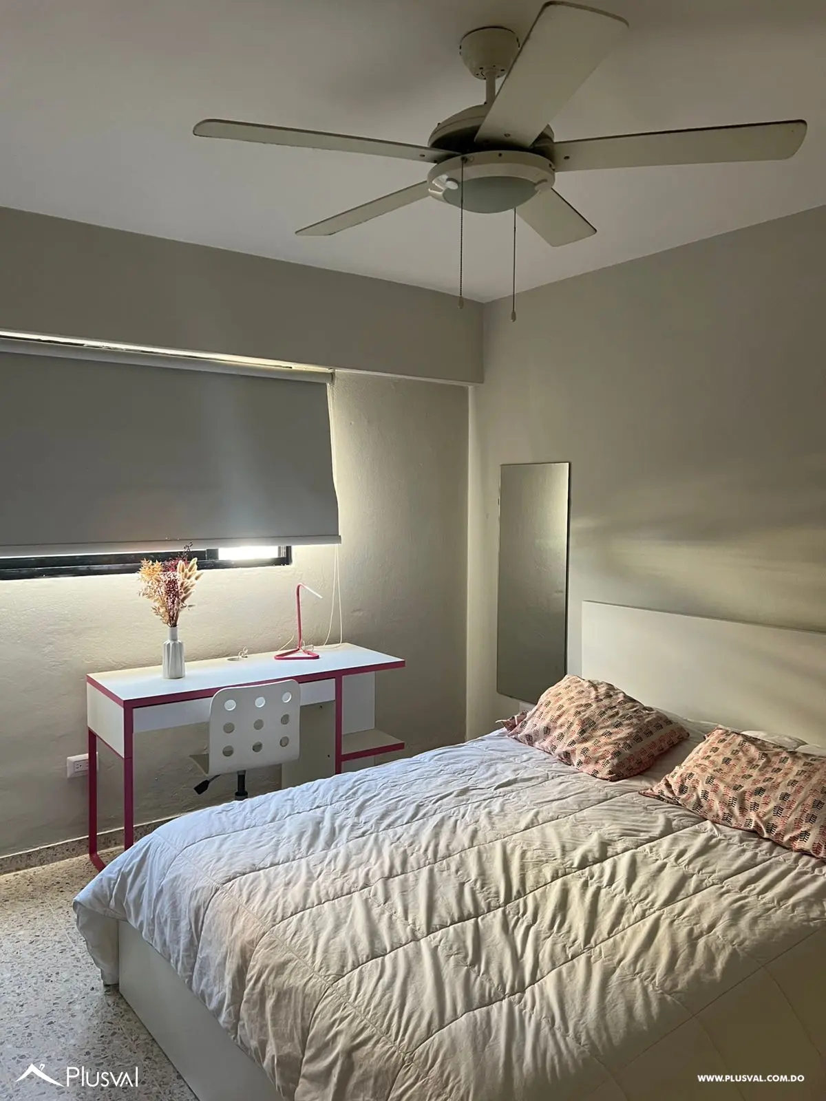 Se alquila apartamento amplio de 3 habitaciones amueblado 502360