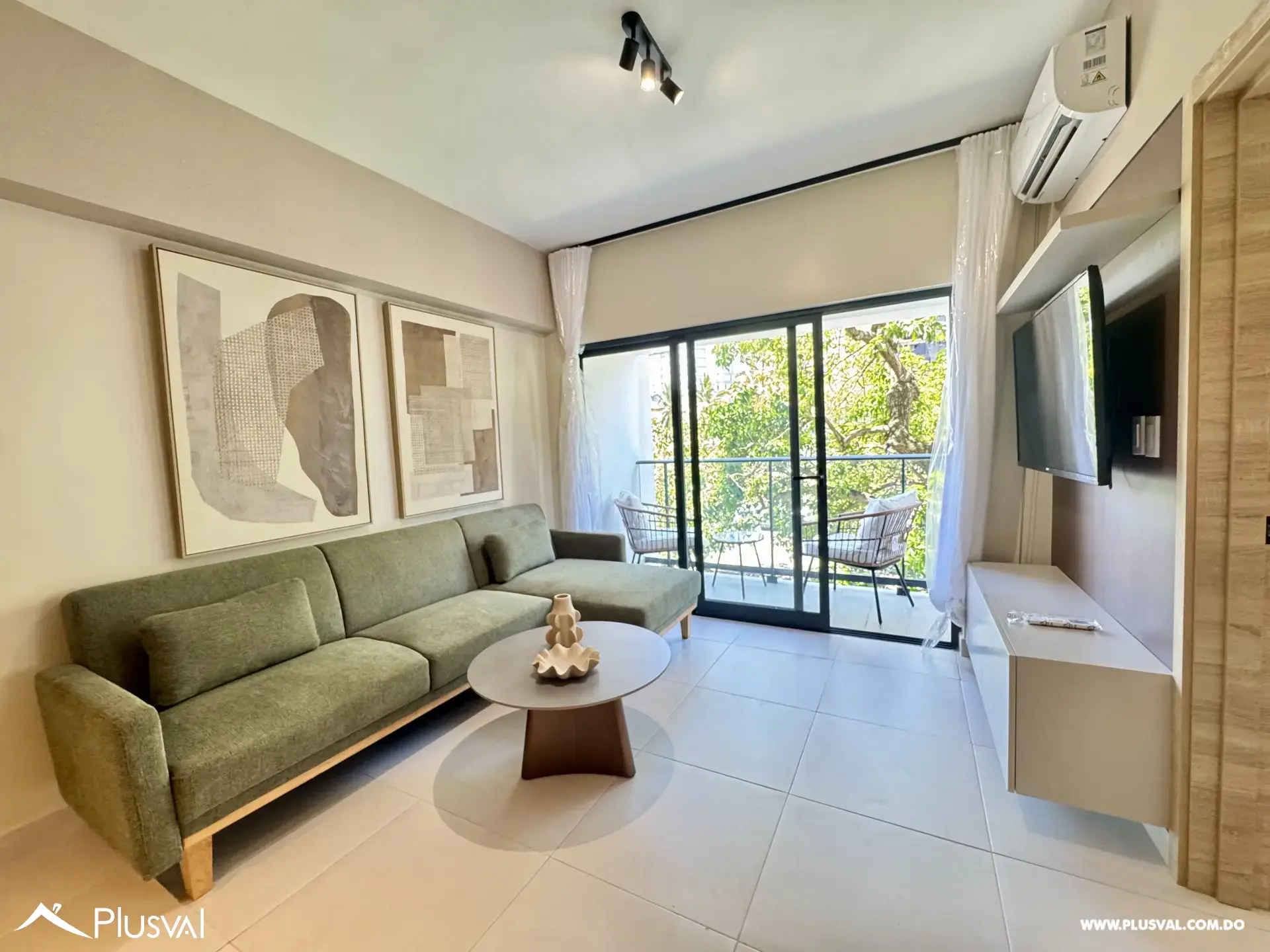 Apartamento en alquiler en Naco 500276