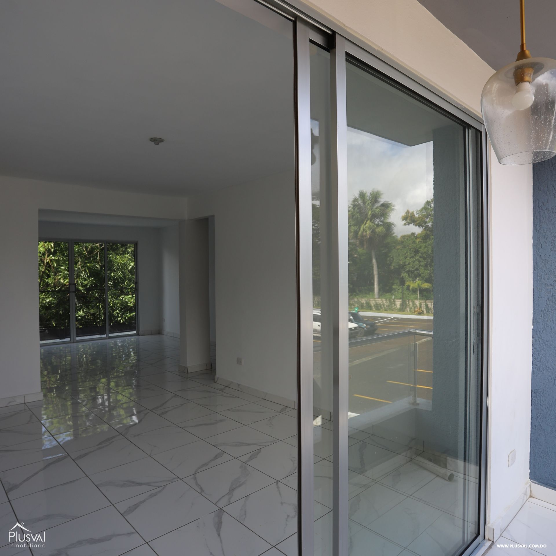 Apartamento en venta en la Vereda segundo piso de tres habitaciones y doble balcon 344221
